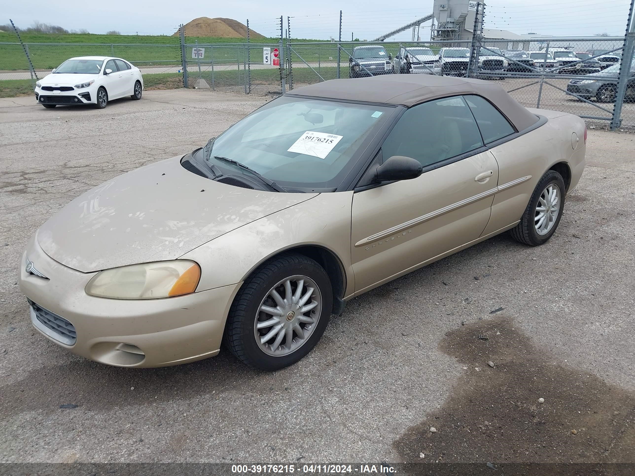 Photo 1 VIN: 1C3EL45U51N617192 - CHRYSLER SEBRING 