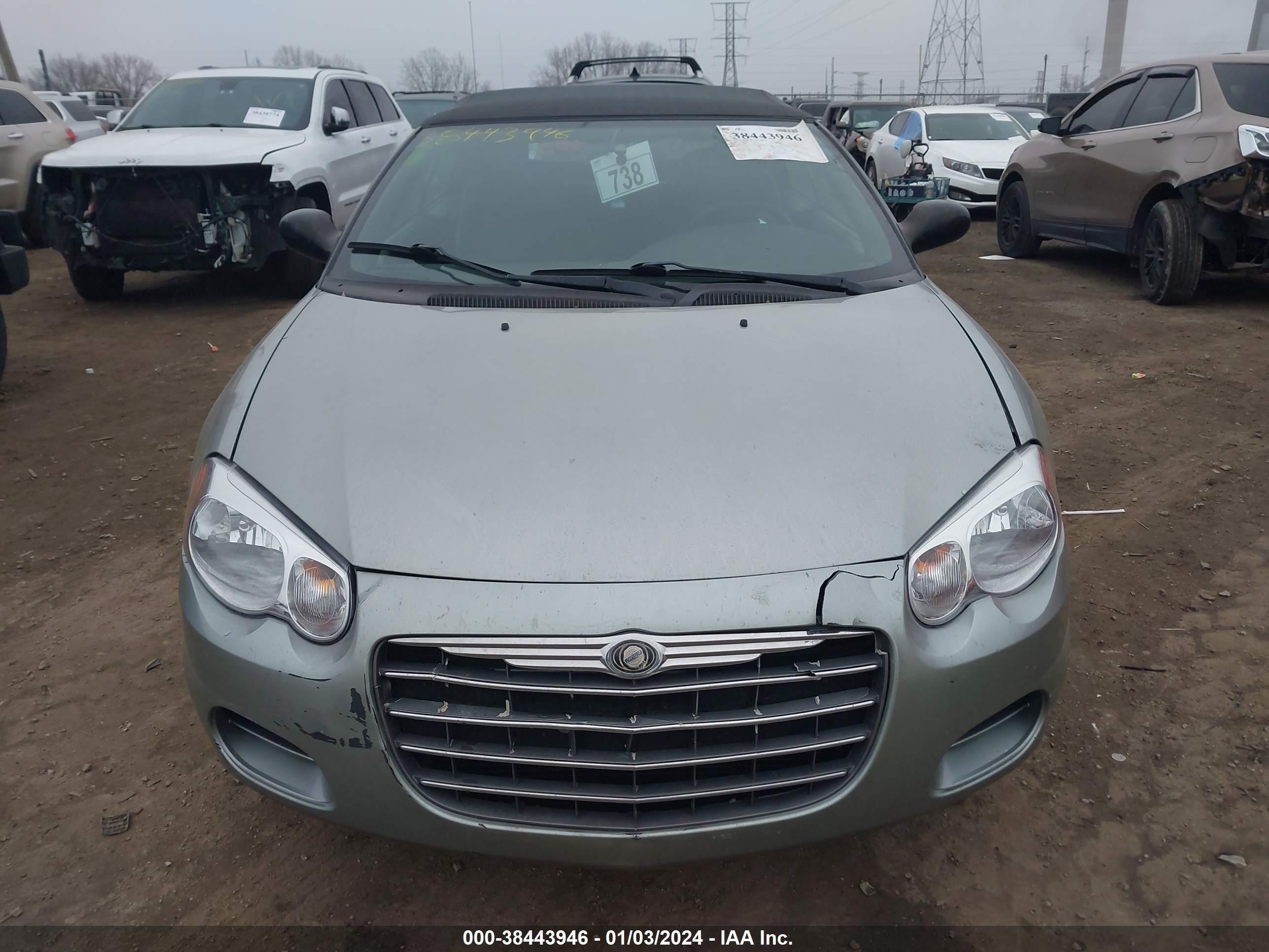 Photo 11 VIN: 1C3EL45XX4N315850 - CHRYSLER SEBRING 