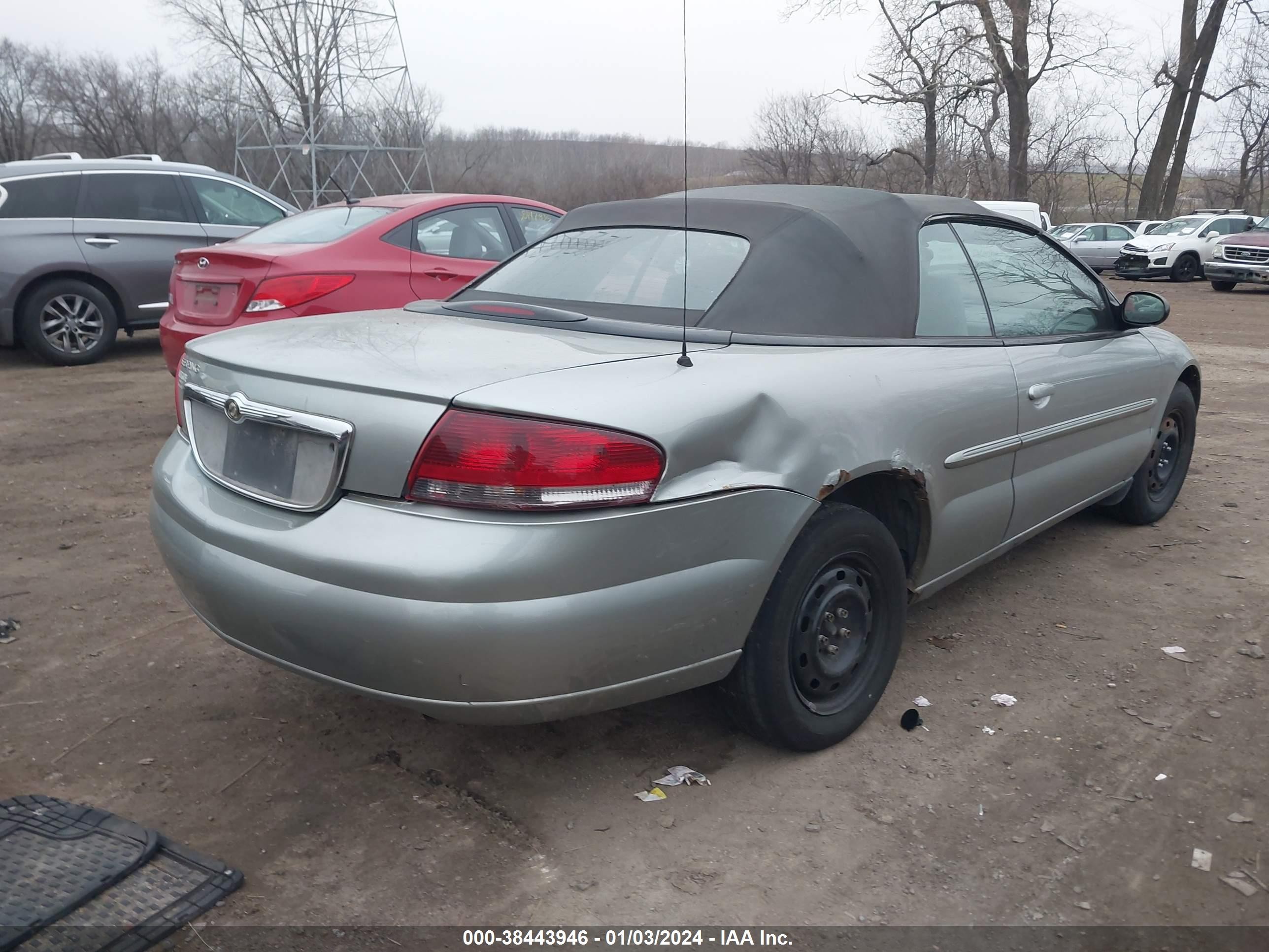 Photo 3 VIN: 1C3EL45XX4N315850 - CHRYSLER SEBRING 