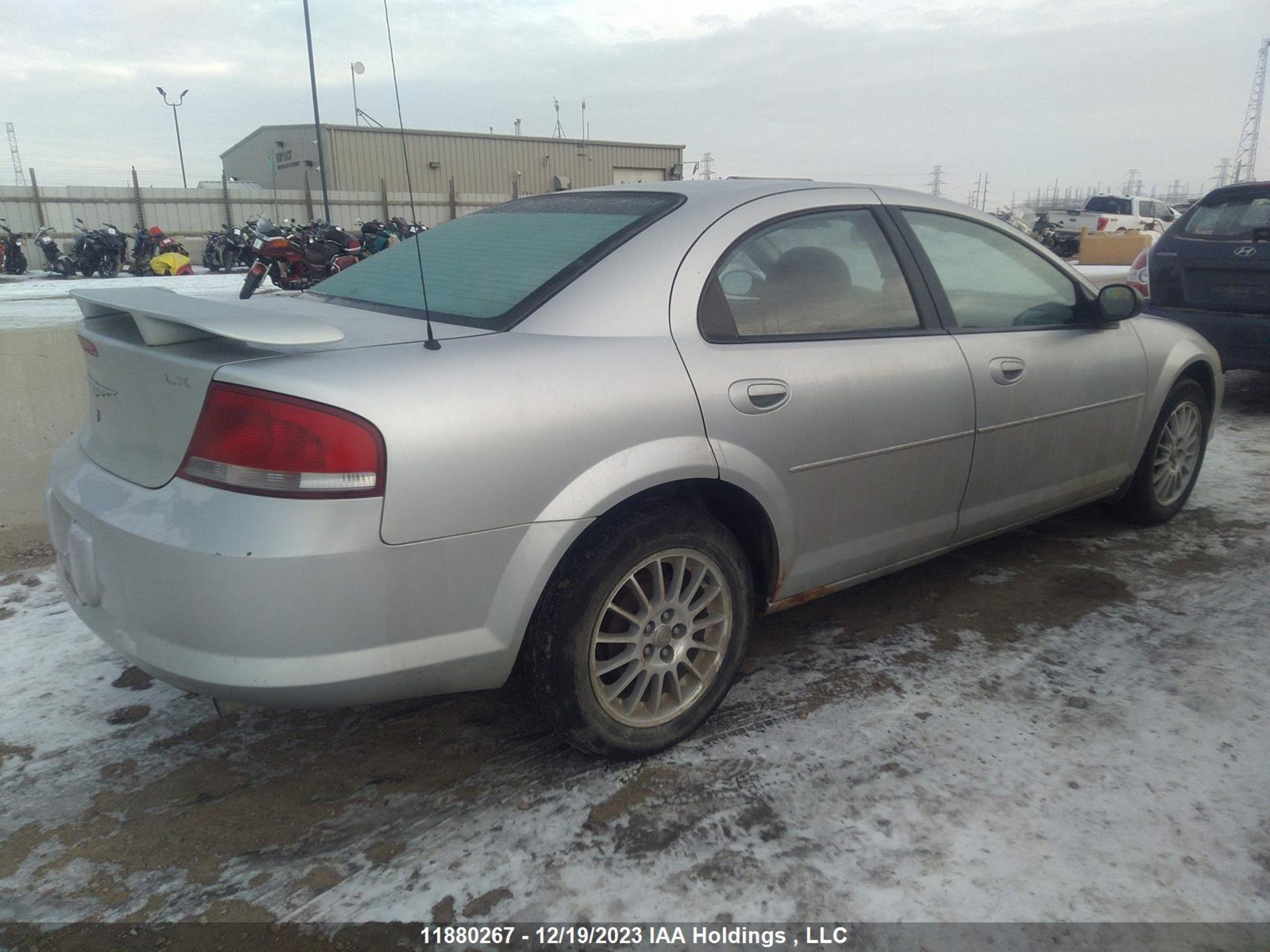 Photo 3 VIN: 1C3EL46R14N140338 - CHRYSLER SEBRING 