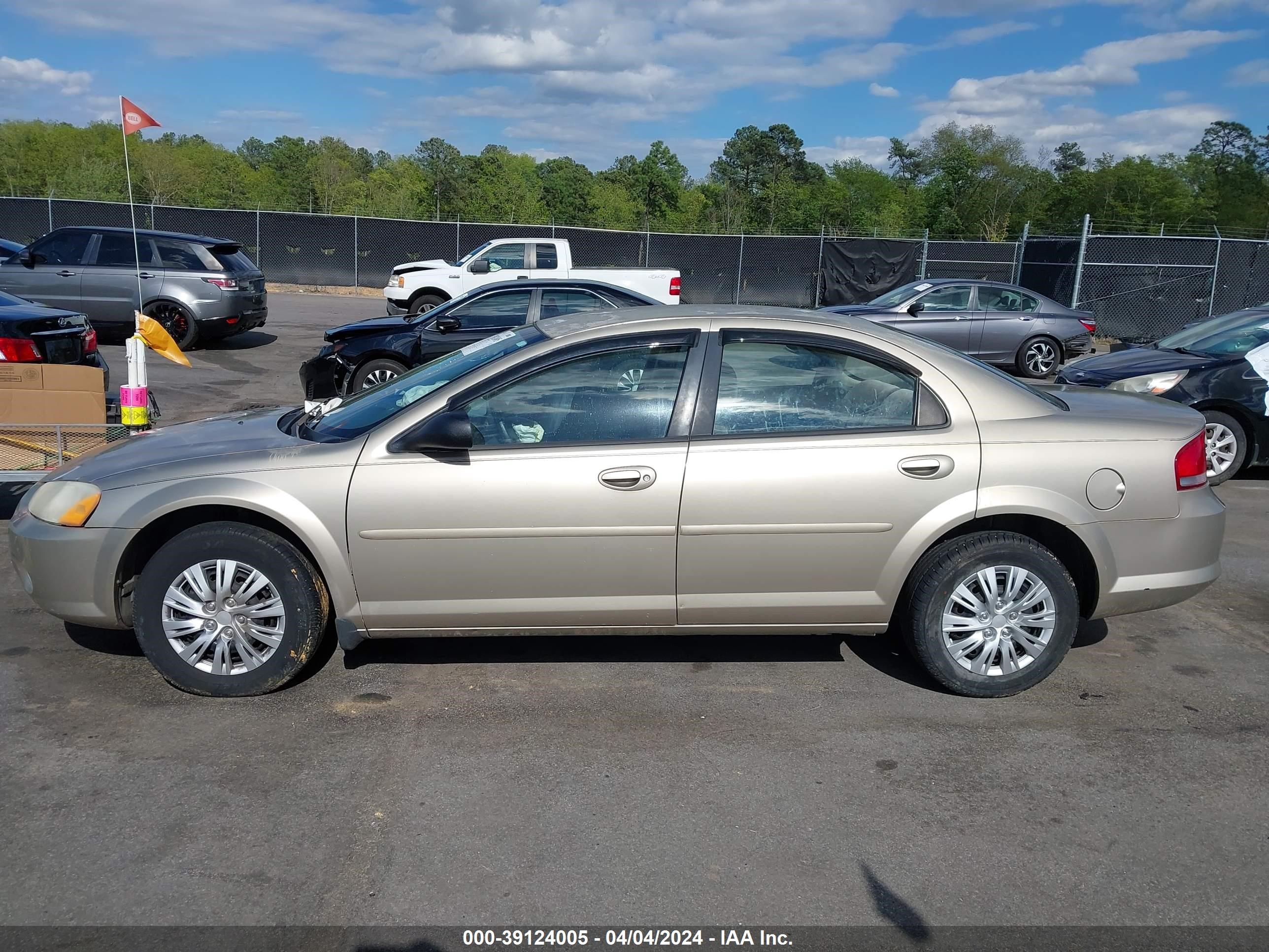 Photo 13 VIN: 1C3EL46RX2N238443 - CHRYSLER SEBRING 