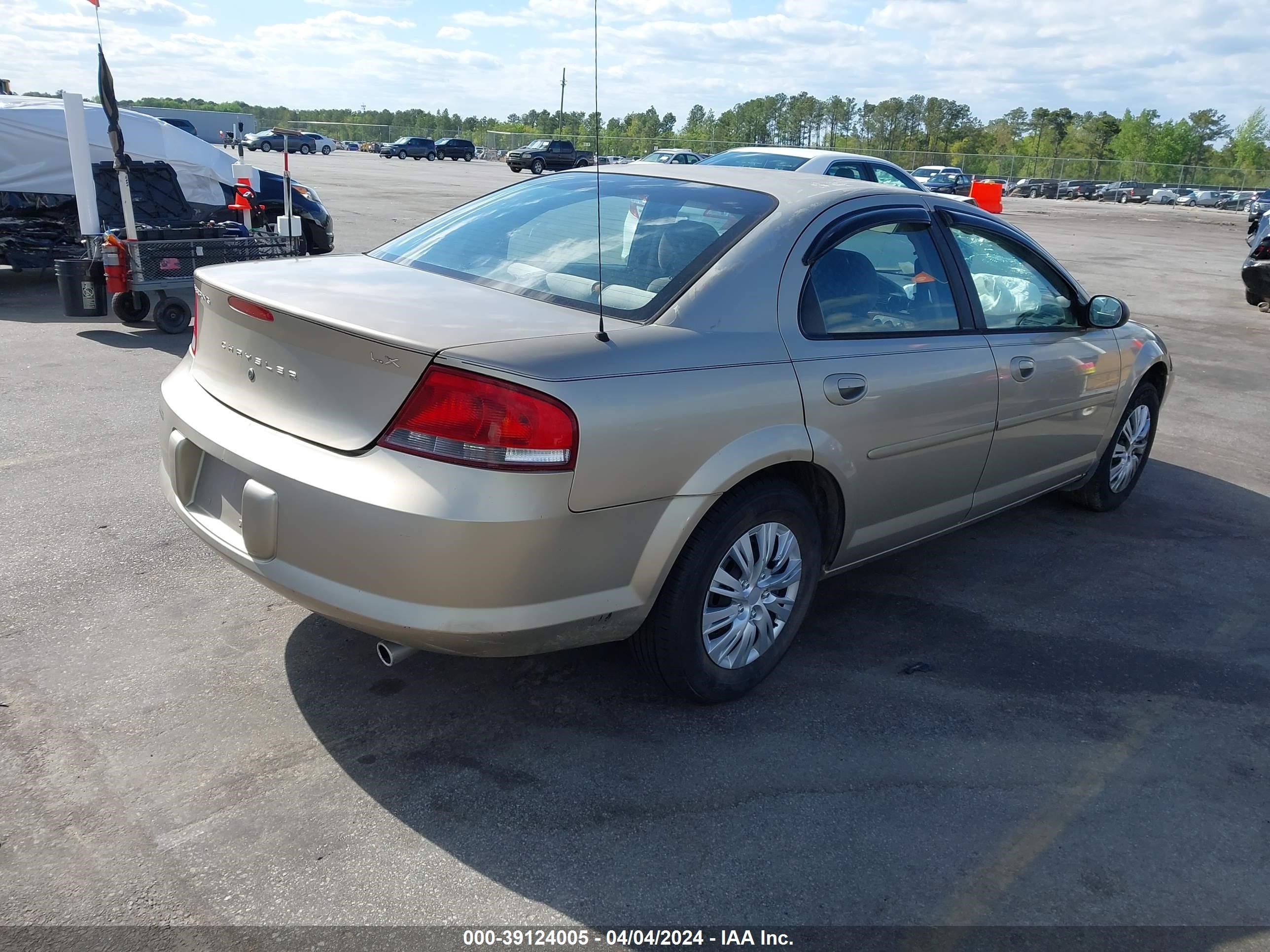 Photo 3 VIN: 1C3EL46RX2N238443 - CHRYSLER SEBRING 