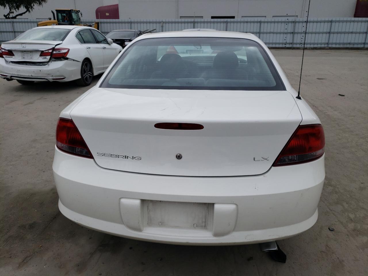 Photo 5 VIN: 1C3EL46U71N715445 - CHRYSLER SEBRING 