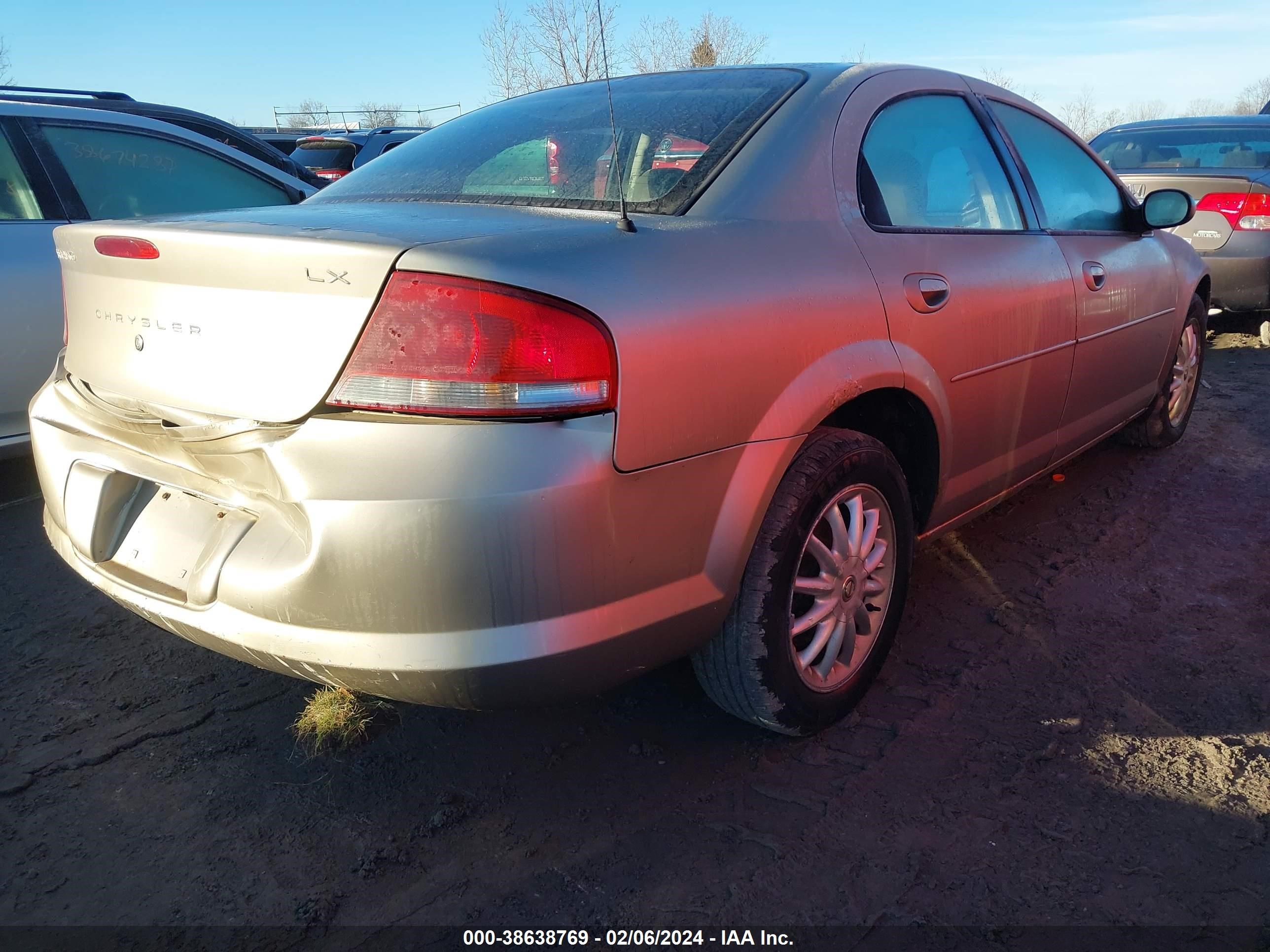 Photo 3 VIN: 1C3EL46X03N501913 - CHRYSLER SEBRING 