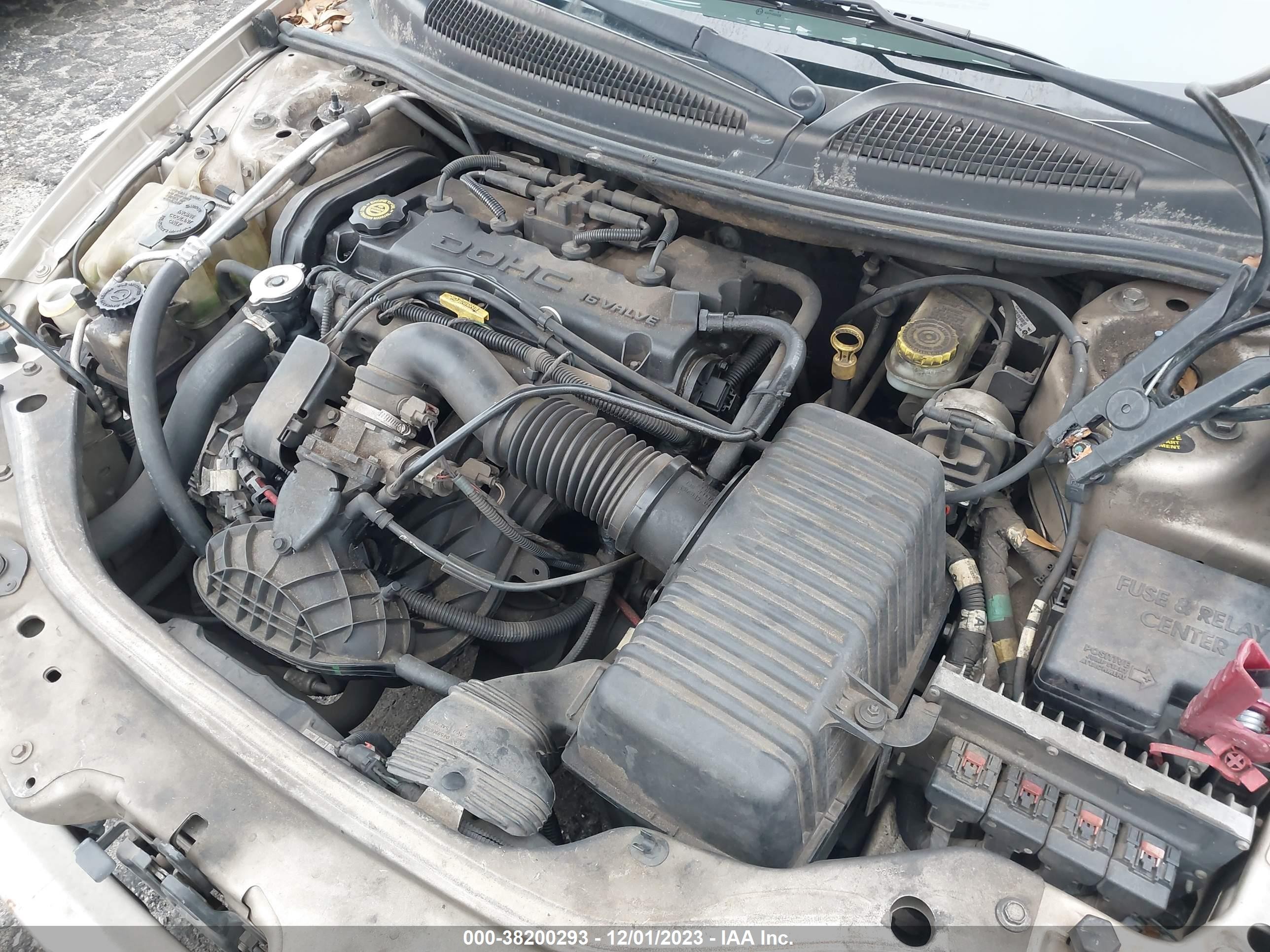 Photo 10 VIN: 1C3EL46X34N333296 - CHRYSLER SEBRING 