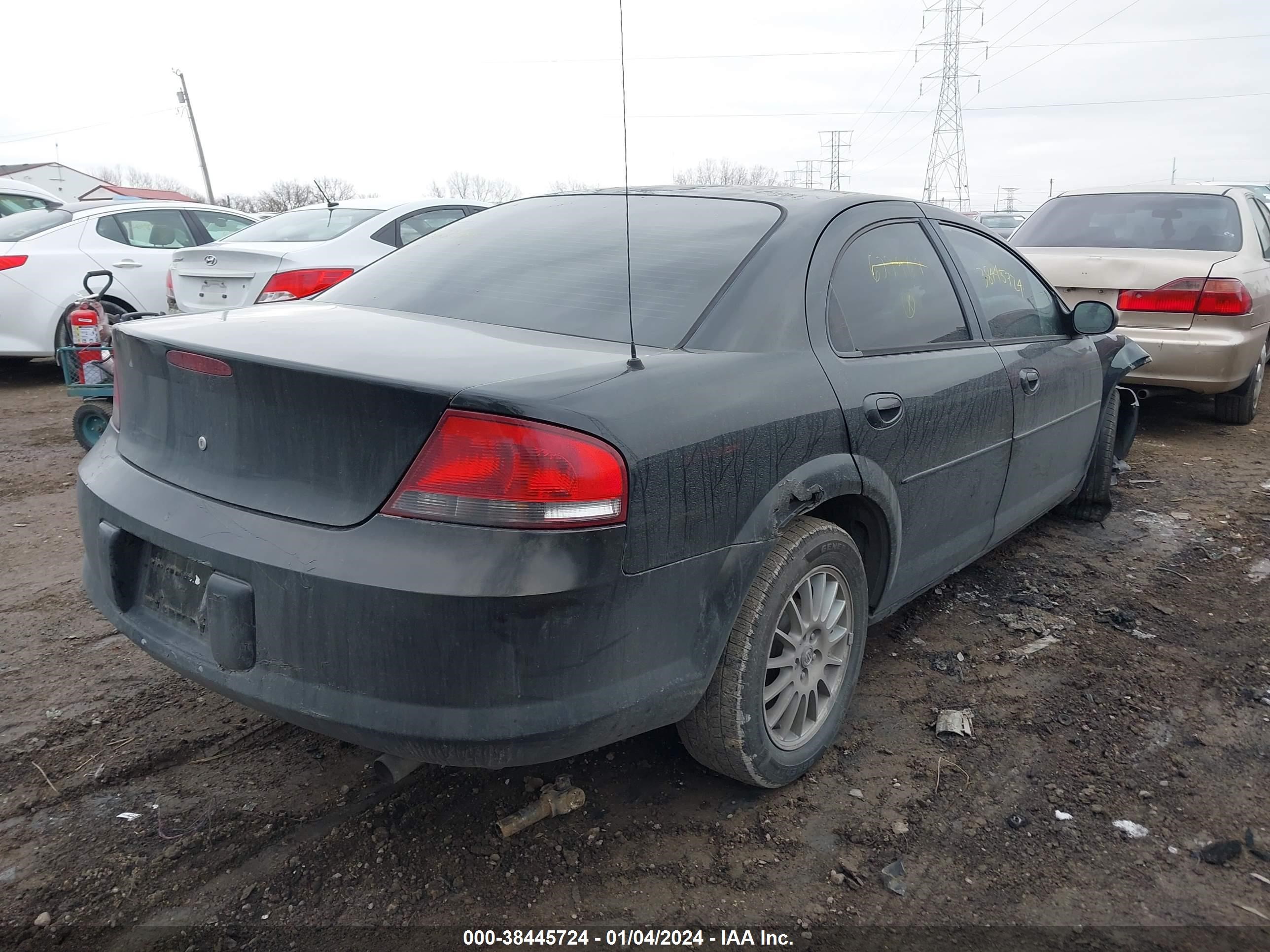 Photo 3 VIN: 1C3EL46X45N622964 - CHRYSLER SEBRING 