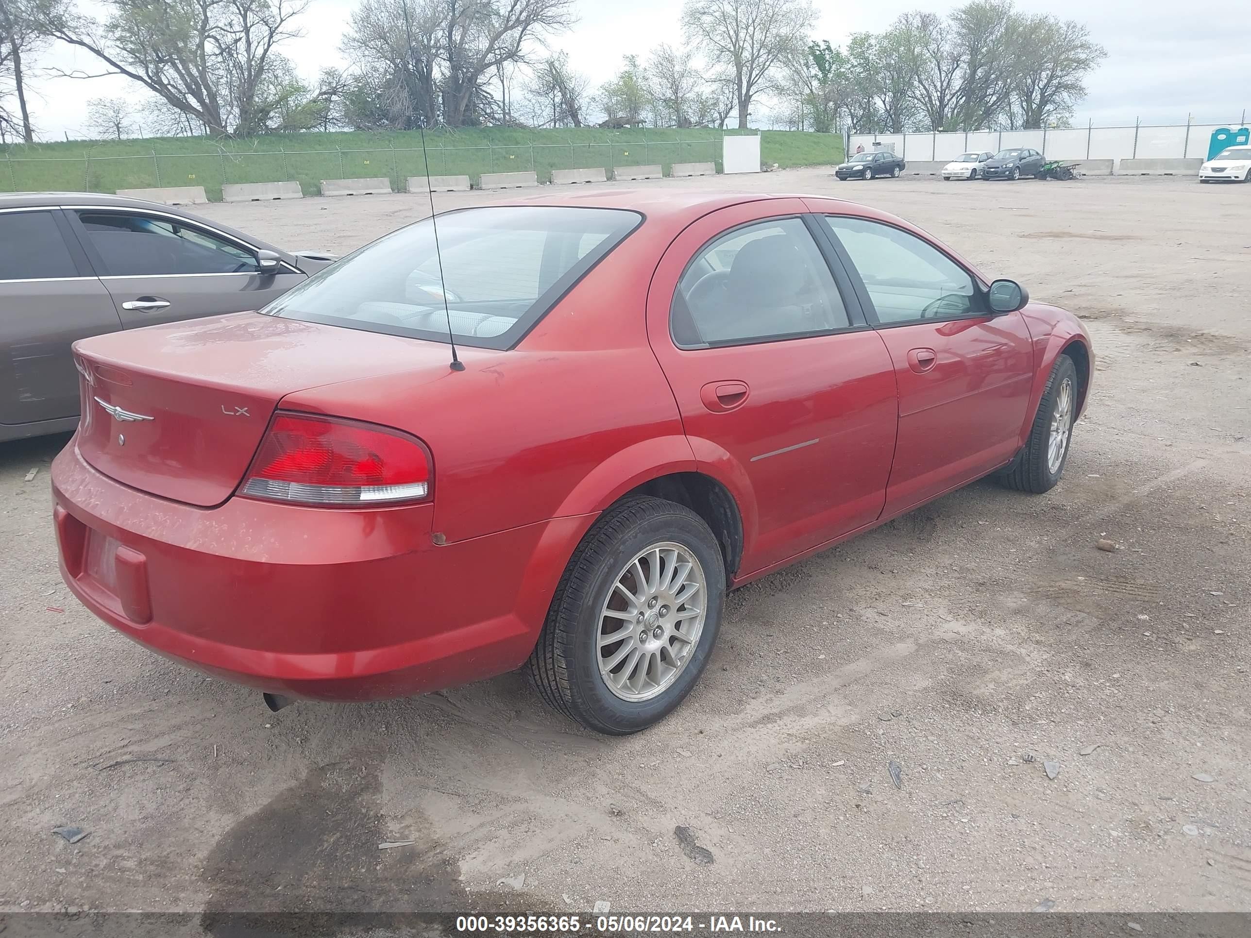 Photo 3 VIN: 1C3EL46X74N171981 - CHRYSLER SEBRING 