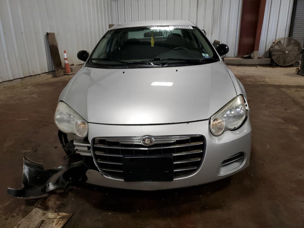 Photo 4 VIN: 1C3EL46X85N678406 - CHRYSLER SEBRING 