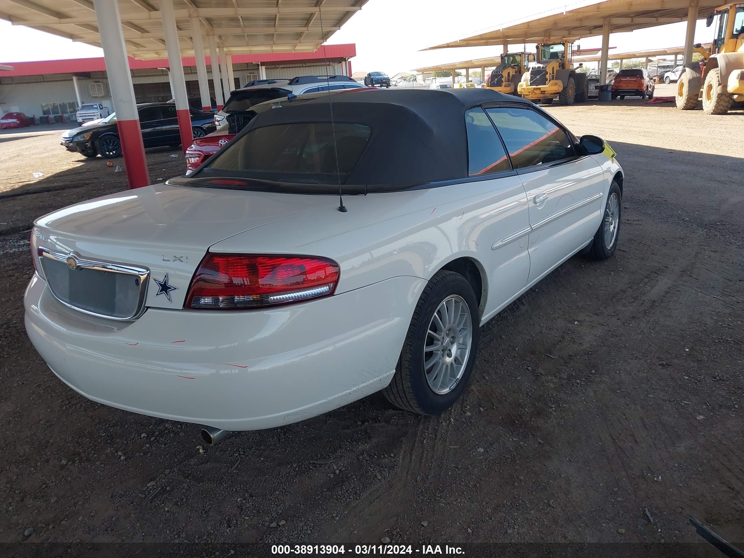 Photo 3 VIN: 1C3EL55R14N180264 - CHRYSLER SEBRING 