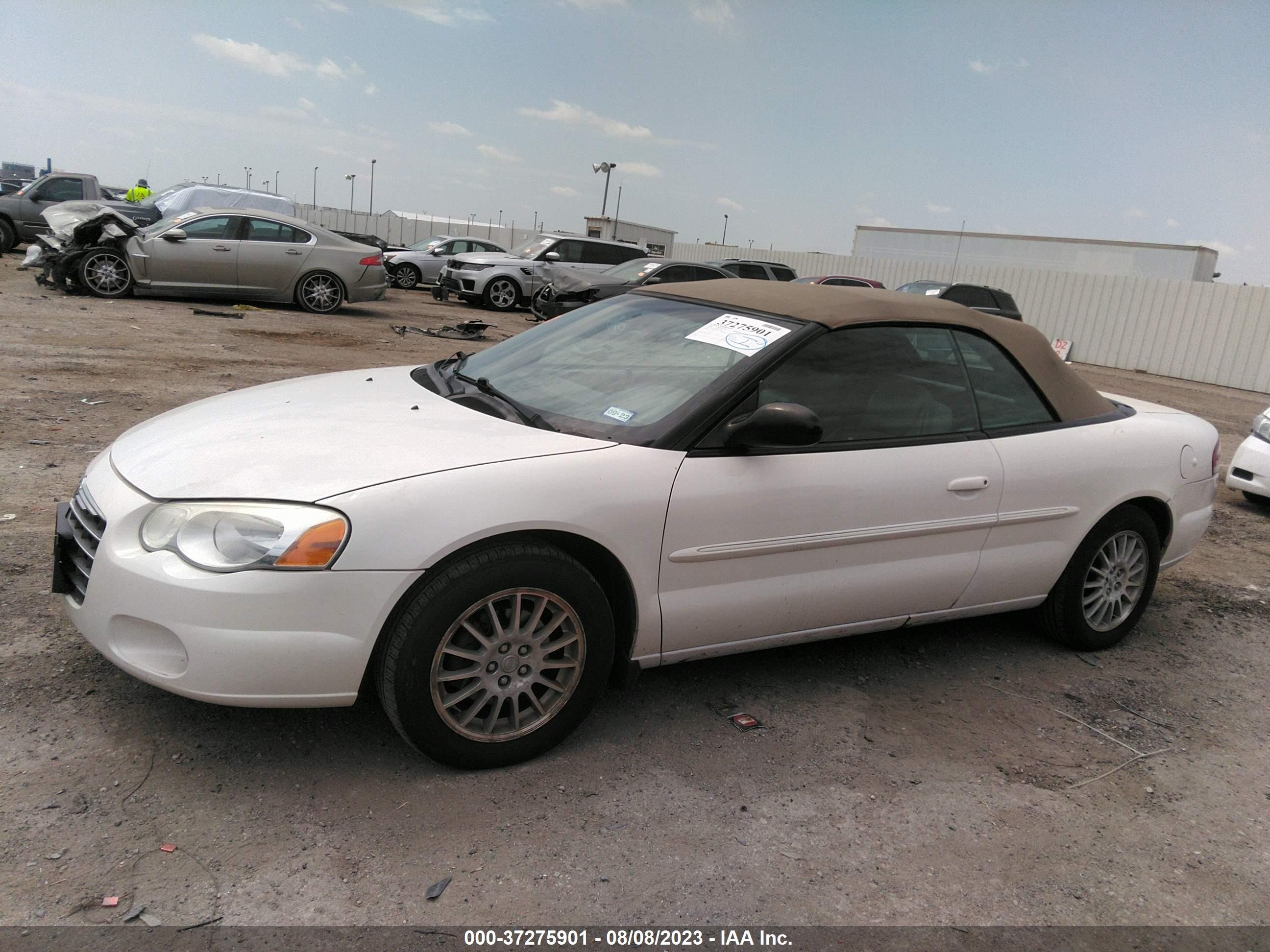 Photo 13 VIN: 1C3EL55R26N257081 - CHRYSLER SEBRING 