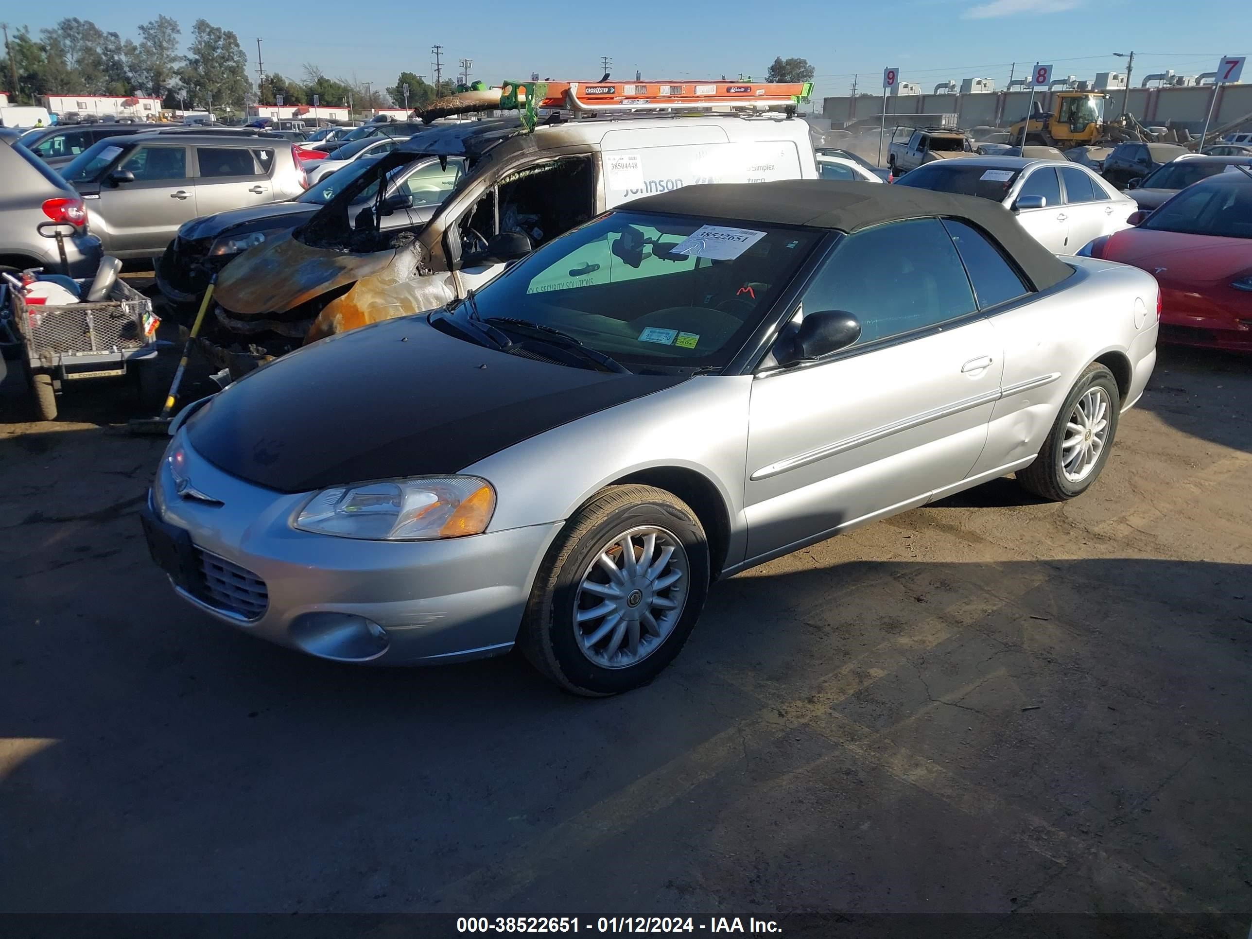 Photo 1 VIN: 1C3EL55R52N300838 - CHRYSLER SEBRING 