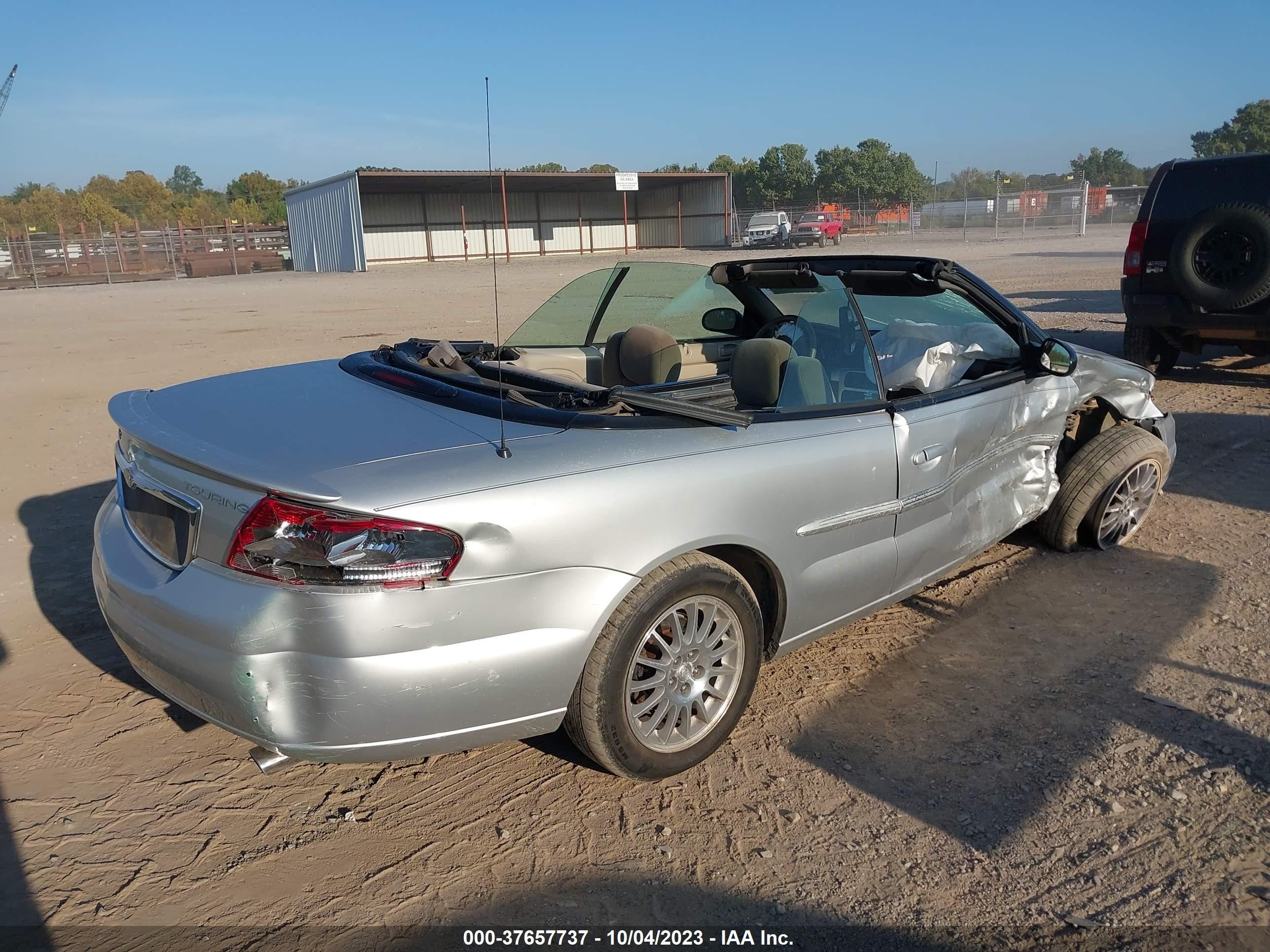 Photo 3 VIN: 1C3EL55R66N257410 - CHRYSLER SEBRING 