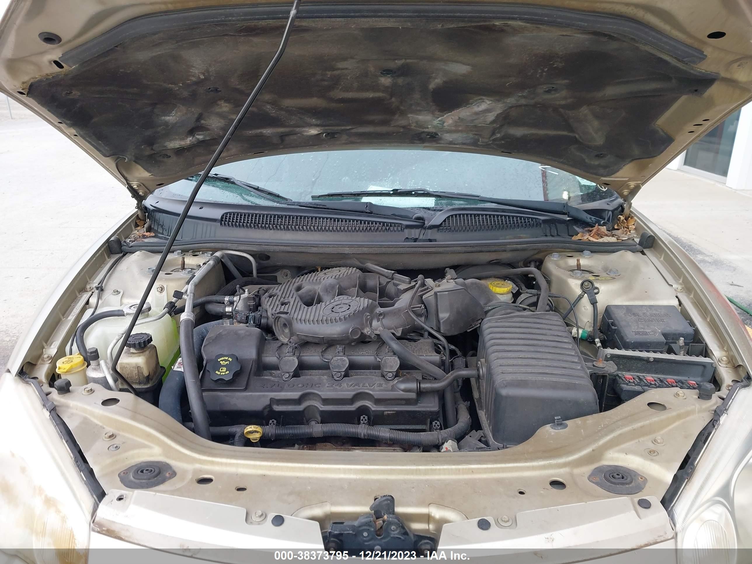 Photo 9 VIN: 1C3EL55R76N181566 - CHRYSLER SEBRING 