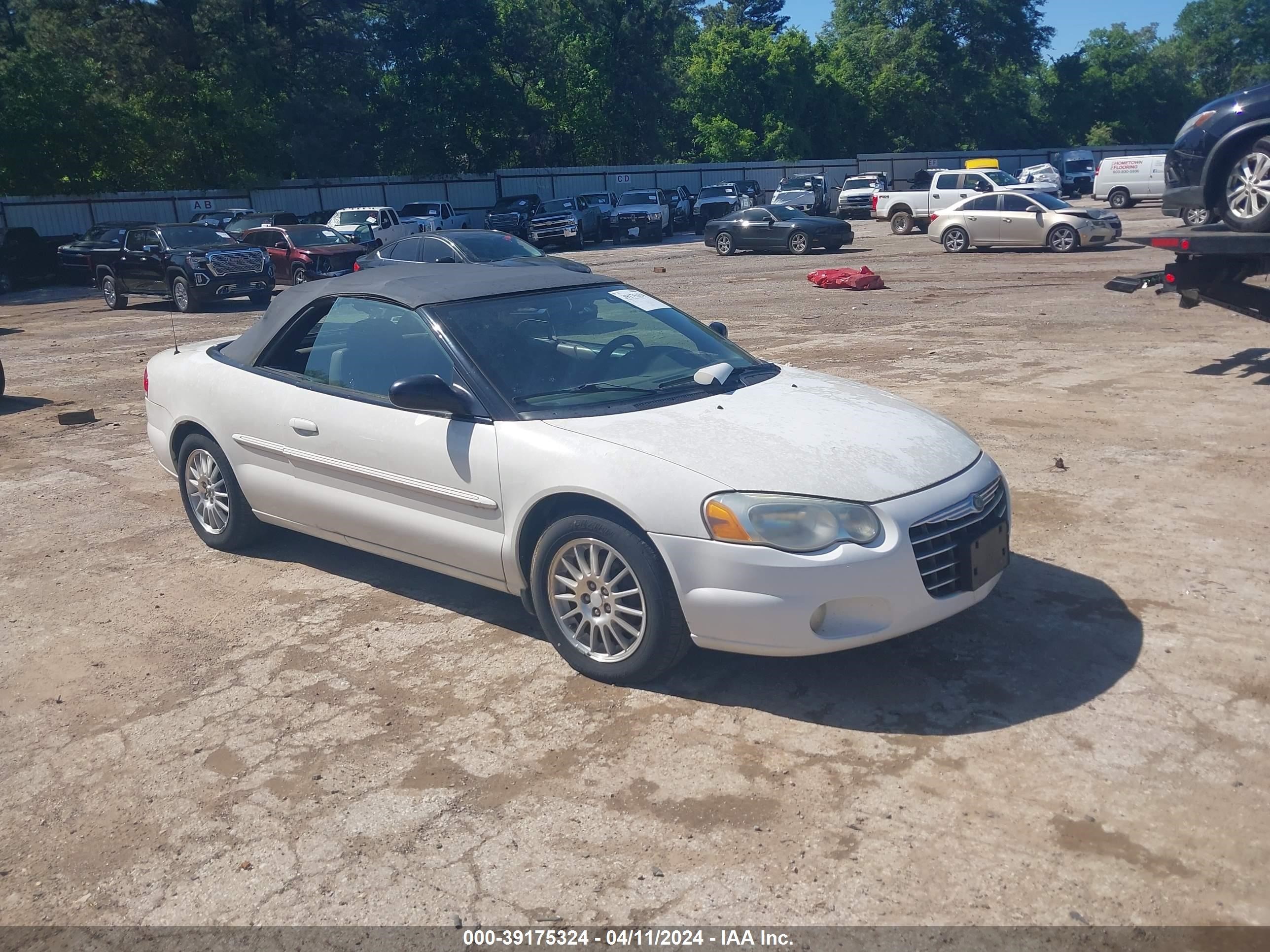 Photo 0 VIN: 1C3EL55R94N384925 - CHRYSLER SEBRING 