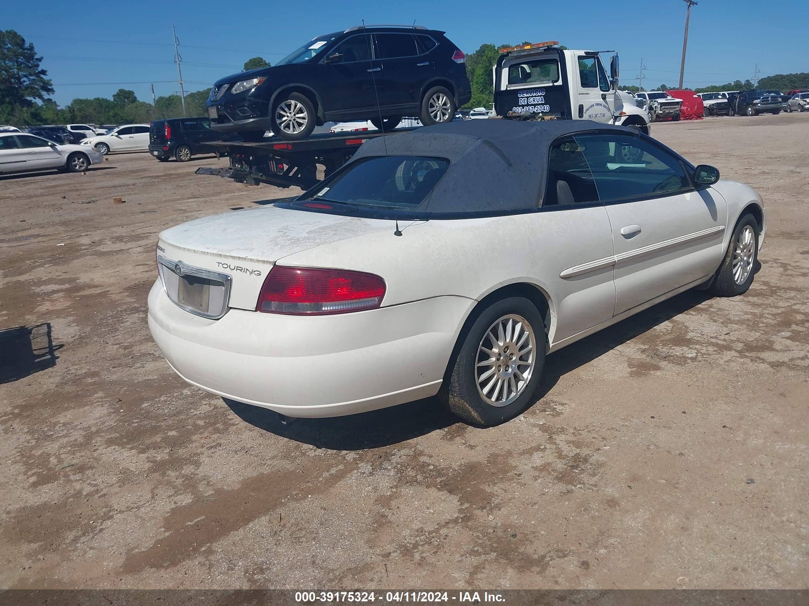 Photo 3 VIN: 1C3EL55R94N384925 - CHRYSLER SEBRING 