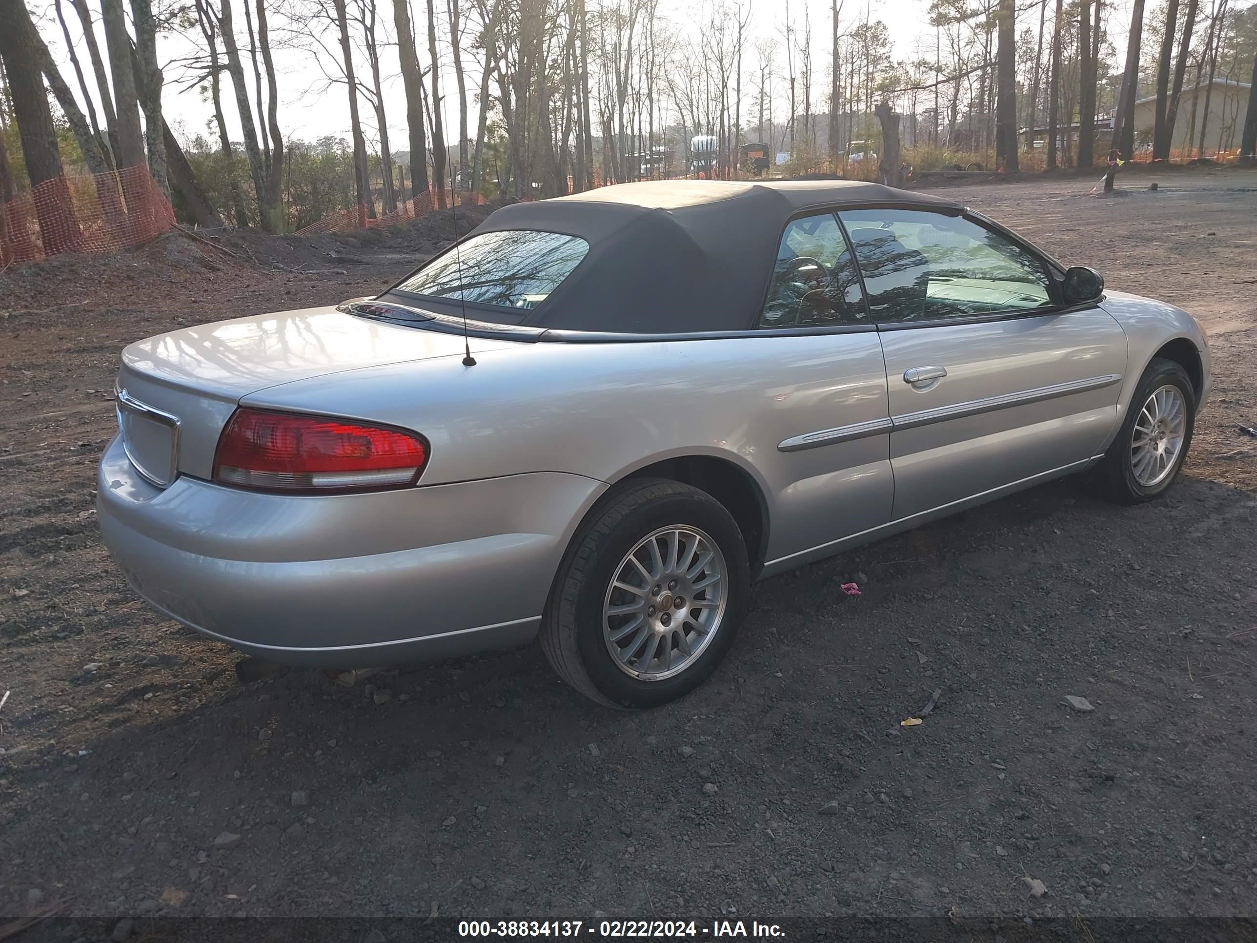 Photo 3 VIN: 1C3EL55R95N677208 - CHRYSLER SEBRING 