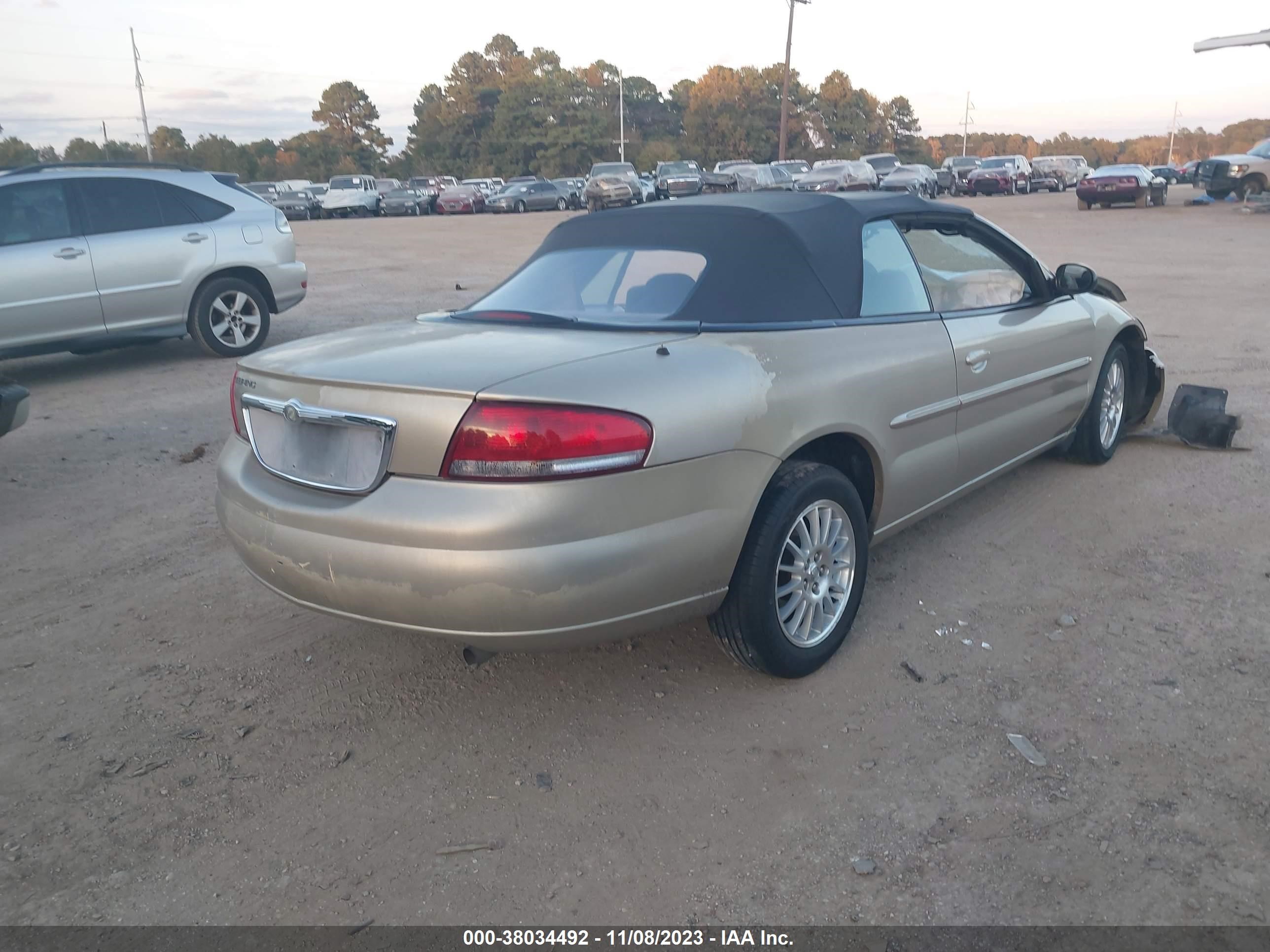 Photo 3 VIN: 1C3EL55RX6N153972 - CHRYSLER SEBRING 