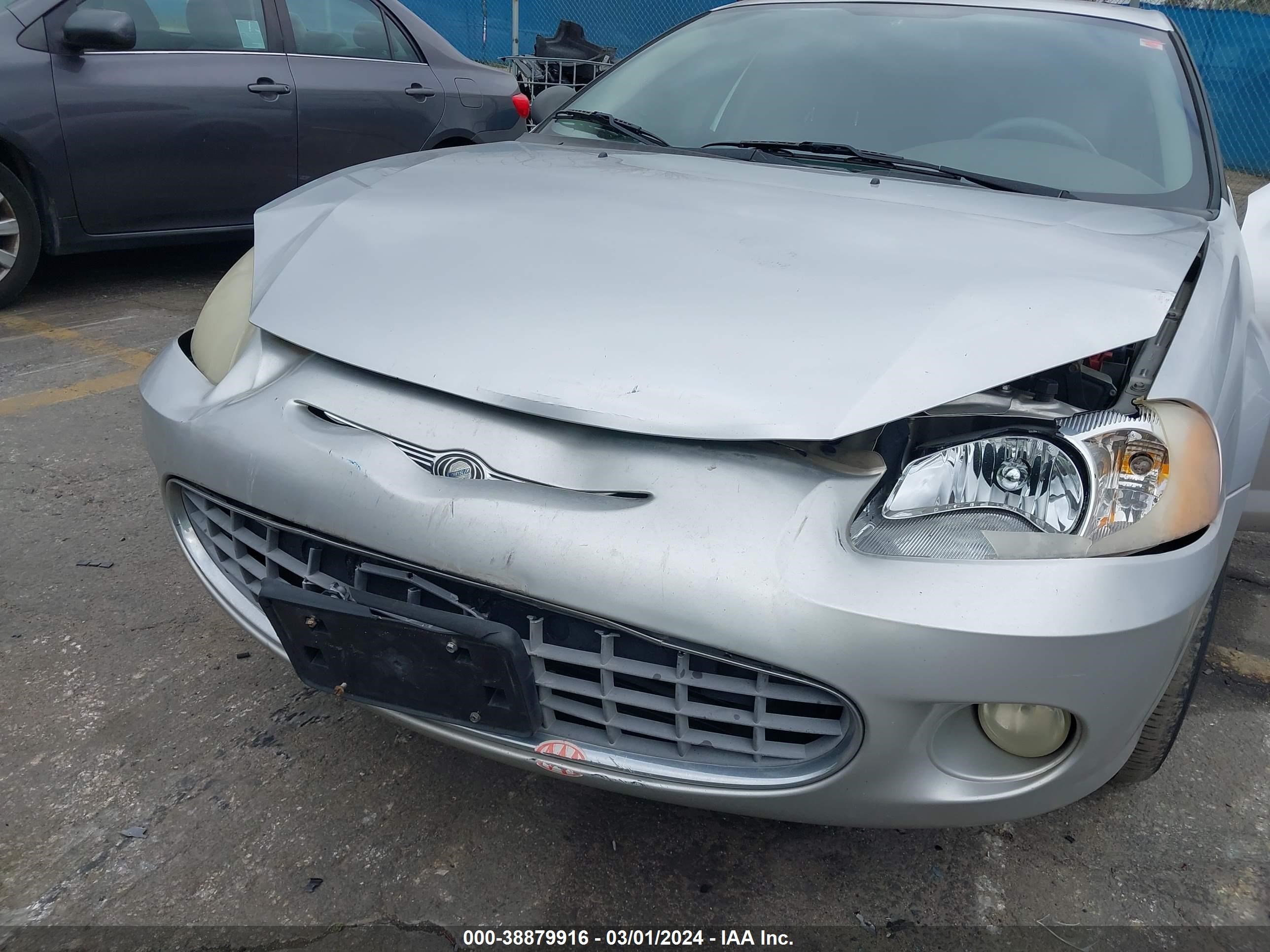 Photo 5 VIN: 1C3EL56R22N332922 - CHRYSLER SEBRING 