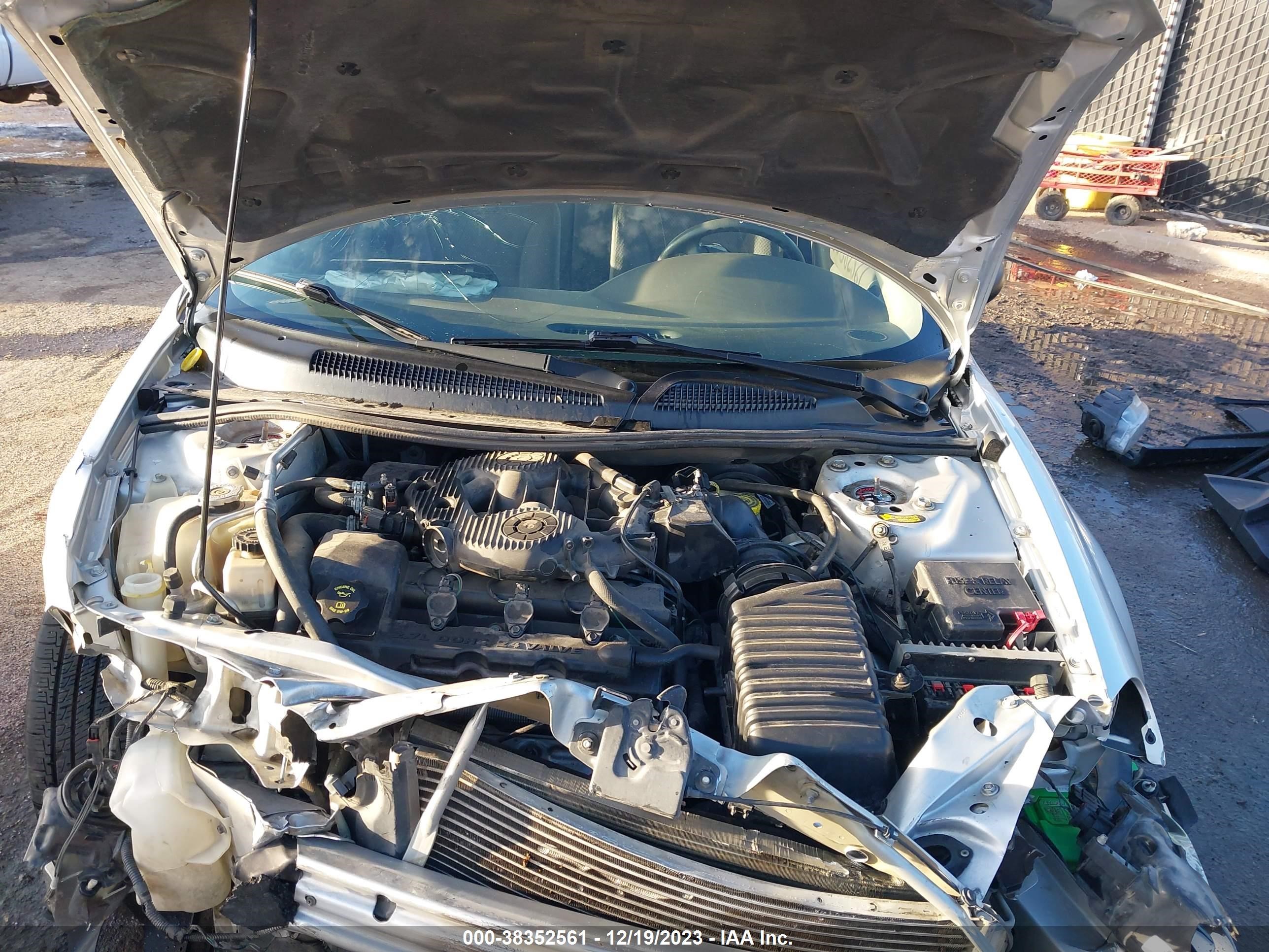 Photo 9 VIN: 1C3EL56R36N283798 - CHRYSLER SEBRING 