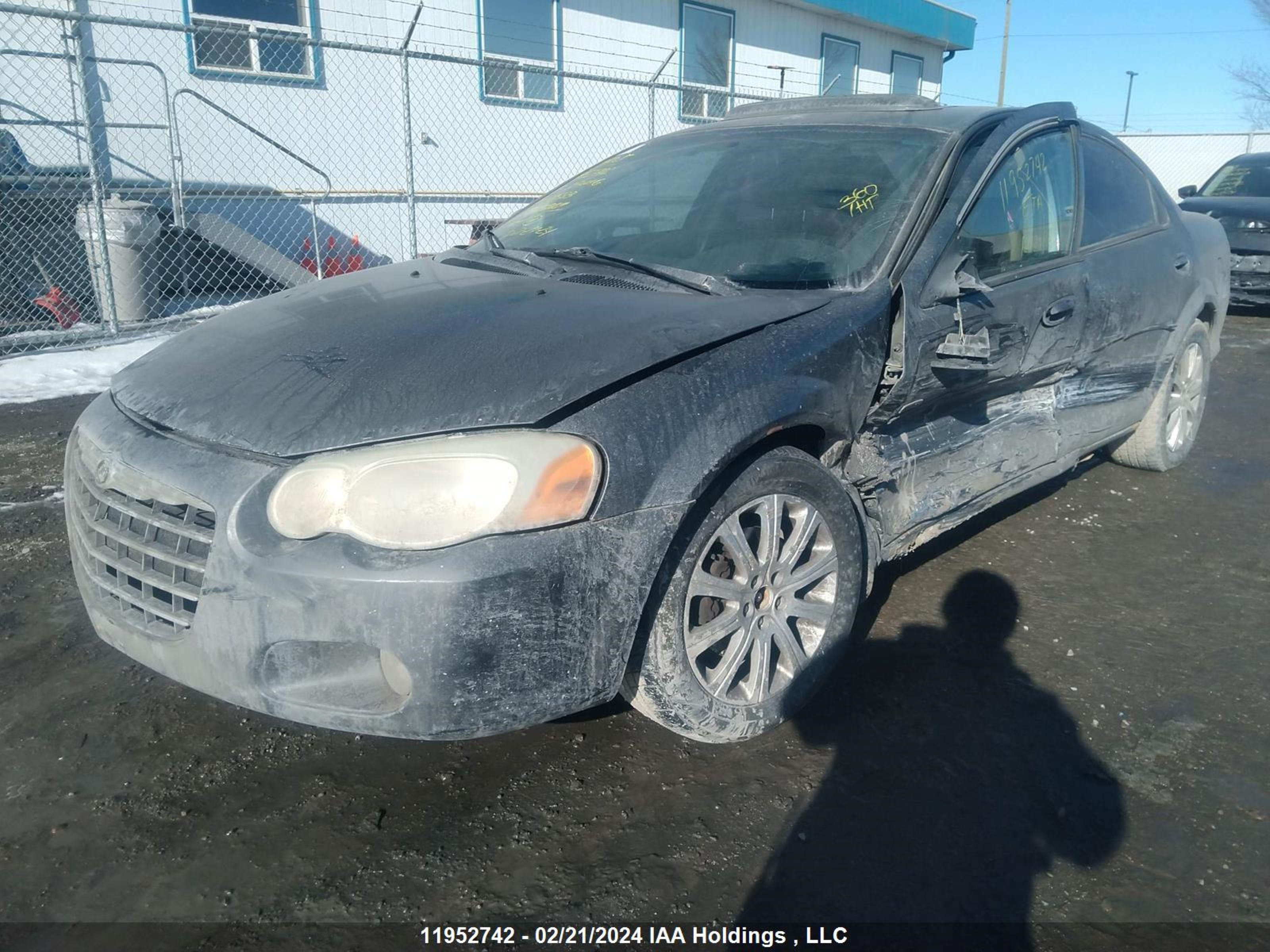 Photo 1 VIN: 1C3EL56R55N539583 - CHRYSLER SEBRING 