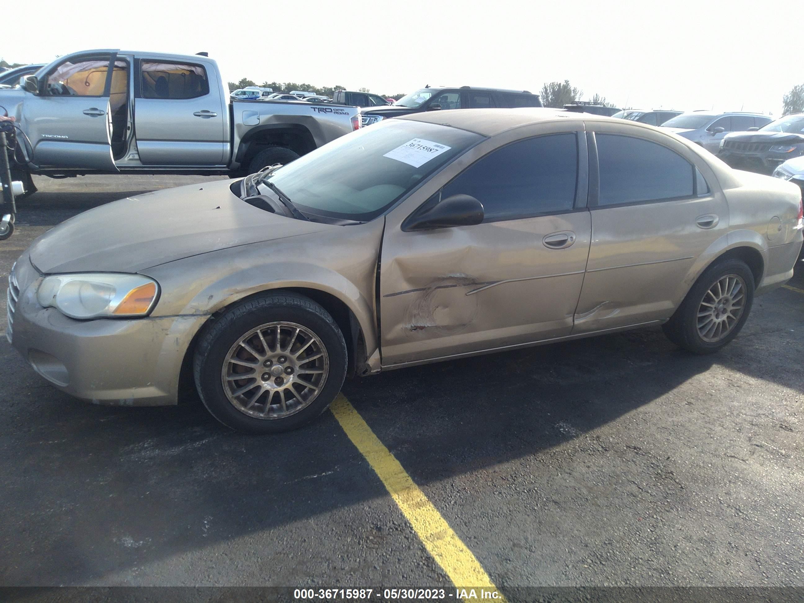 Photo 5 VIN: 1C3EL56R64N264787 - CHRYSLER SEBRING 