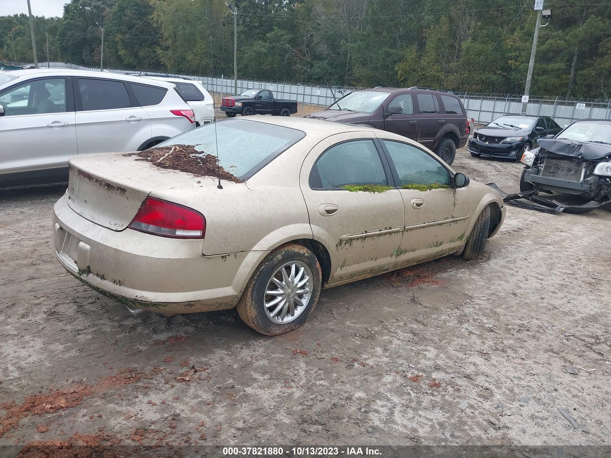 Photo 3 VIN: 1C3EL56U61N706483 - CHRYSLER SEBRING 