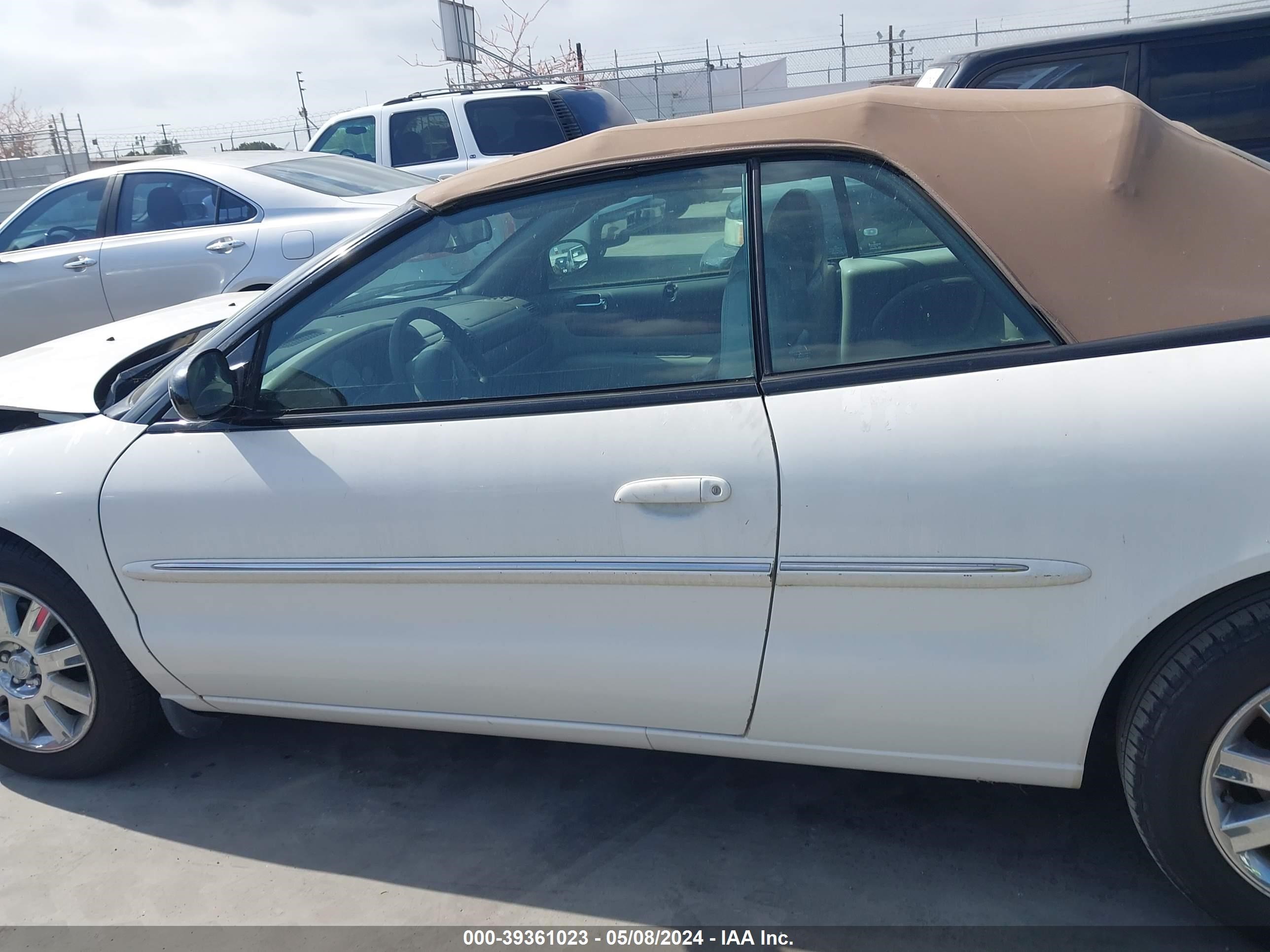 Photo 13 VIN: 1C3EL65R16N222571 - CHRYSLER SEBRING 