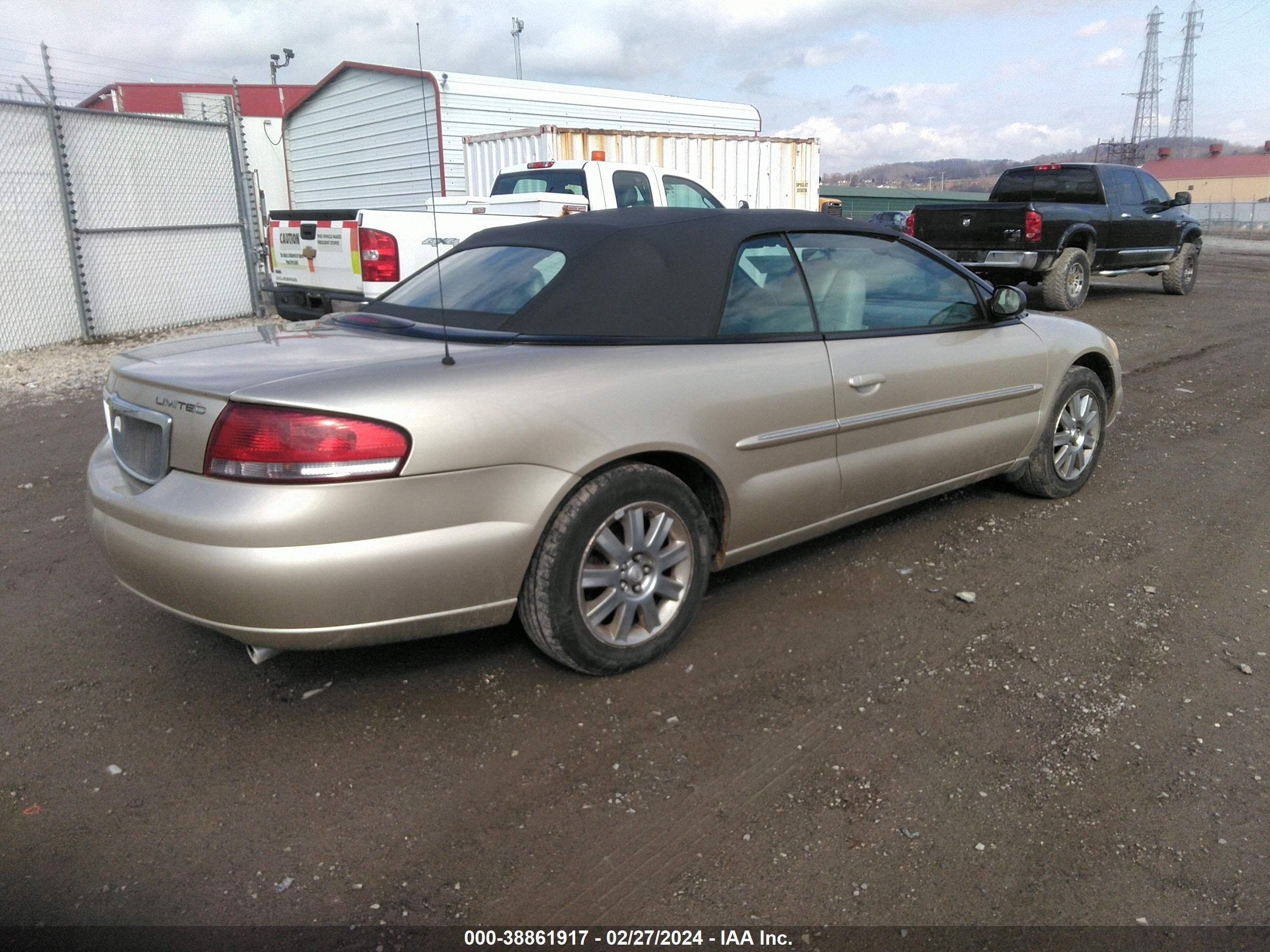 Photo 3 VIN: 1C3EL65R26N242988 - CHRYSLER SEBRING 