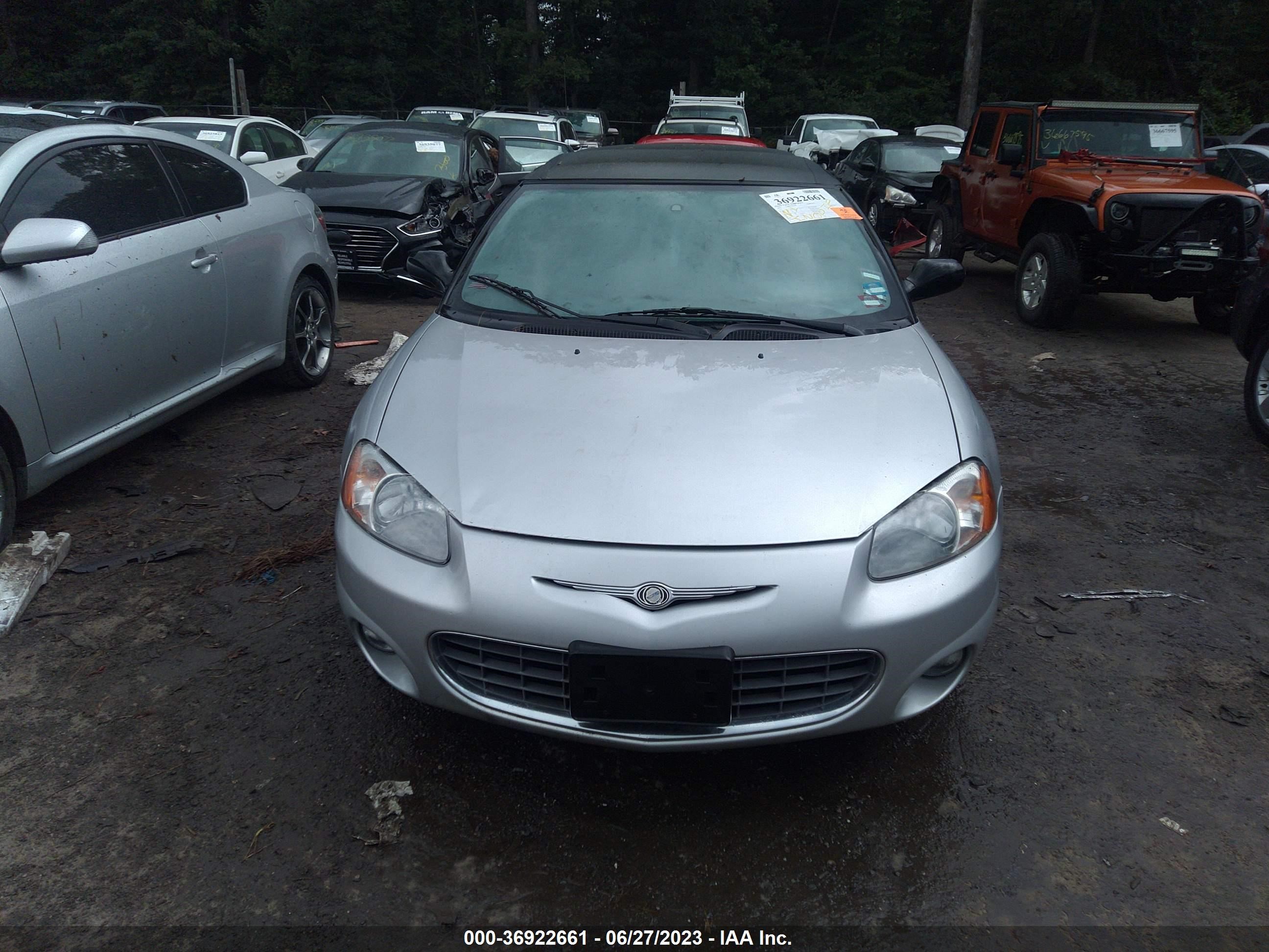 Photo 11 VIN: 1C3EL65R32N314789 - CHRYSLER SEBRING 