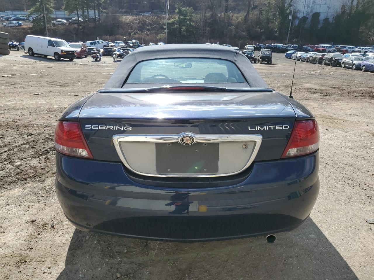 Photo 5 VIN: 1C3EL65R32N353009 - CHRYSLER SEBRING 