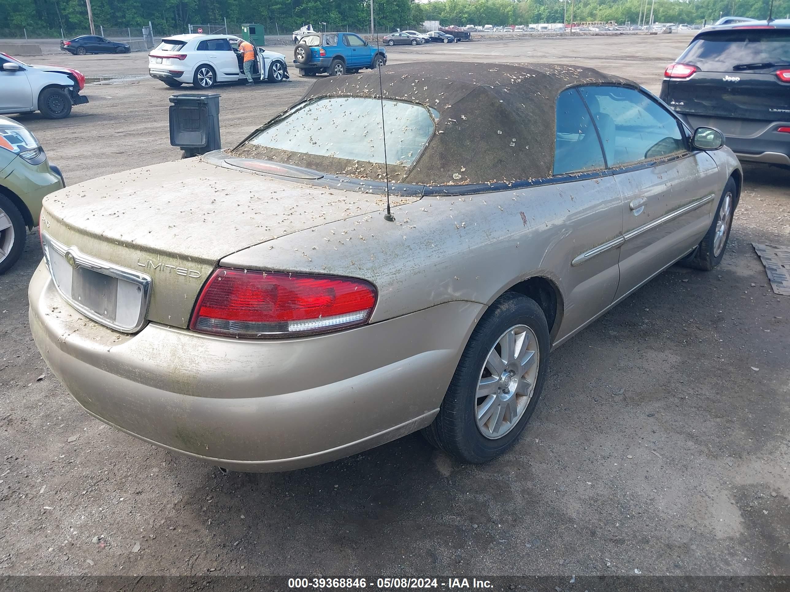 Photo 3 VIN: 1C3EL65R64N160789 - CHRYSLER SEBRING 