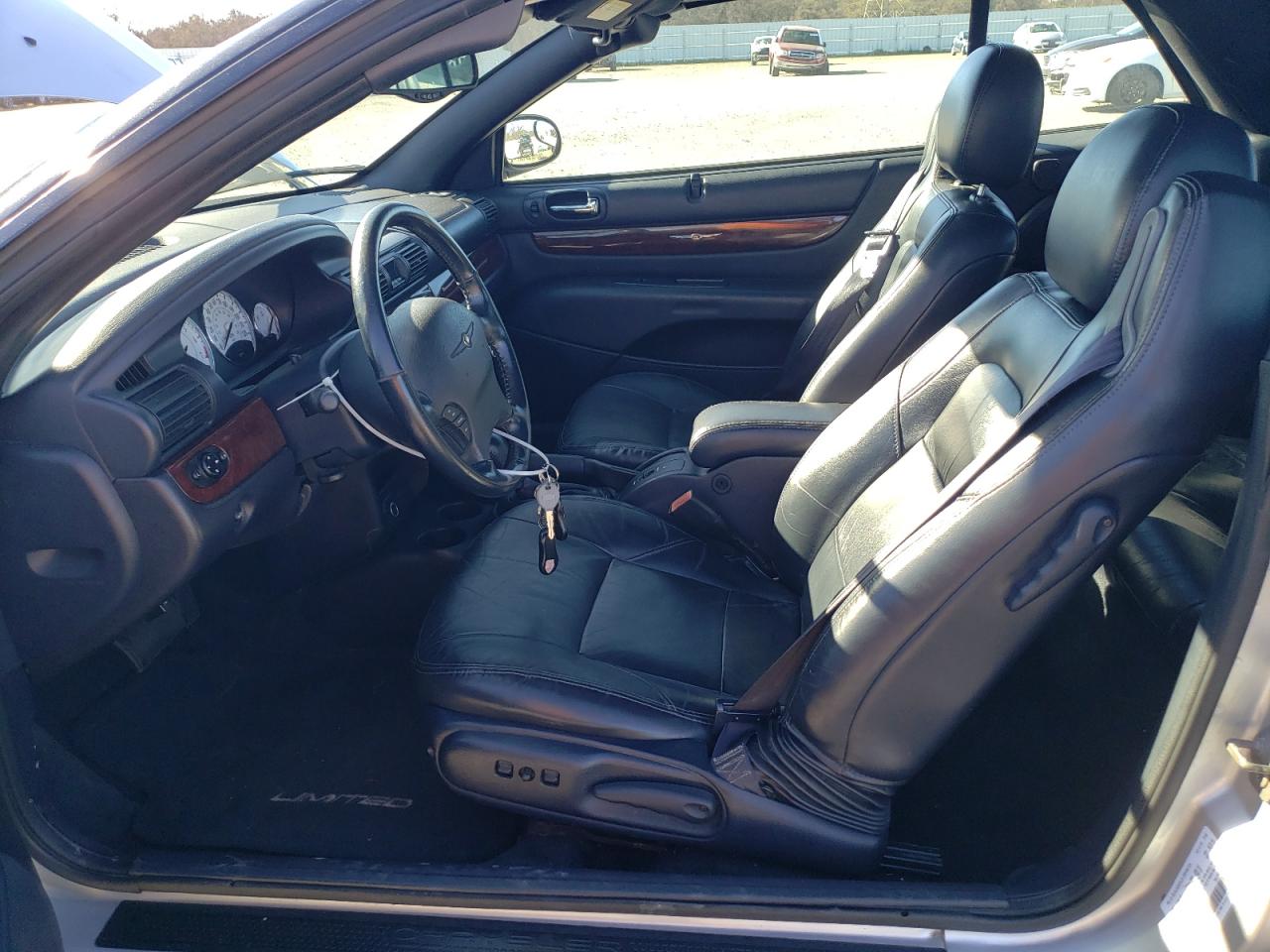 Photo 6 VIN: 1C3EL65R92N346095 - CHRYSLER SEBRING 