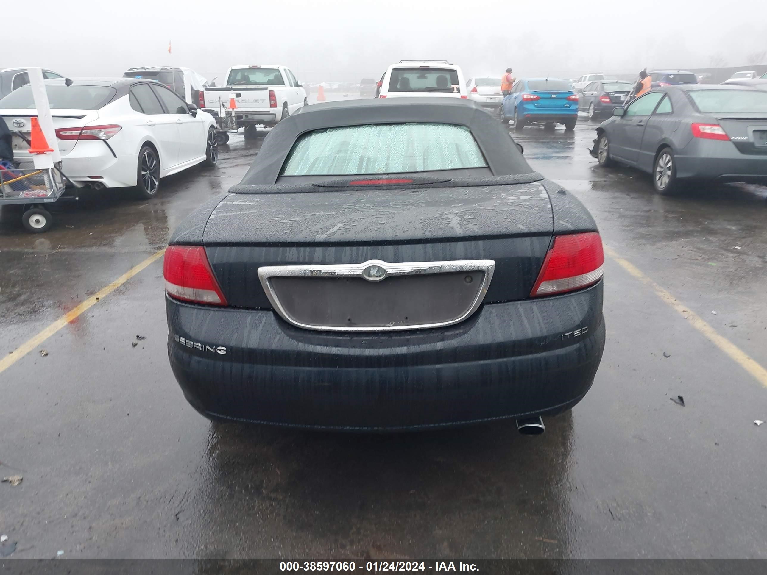 Photo 15 VIN: 1C3EL65U51N637387 - CHRYSLER SEBRING 