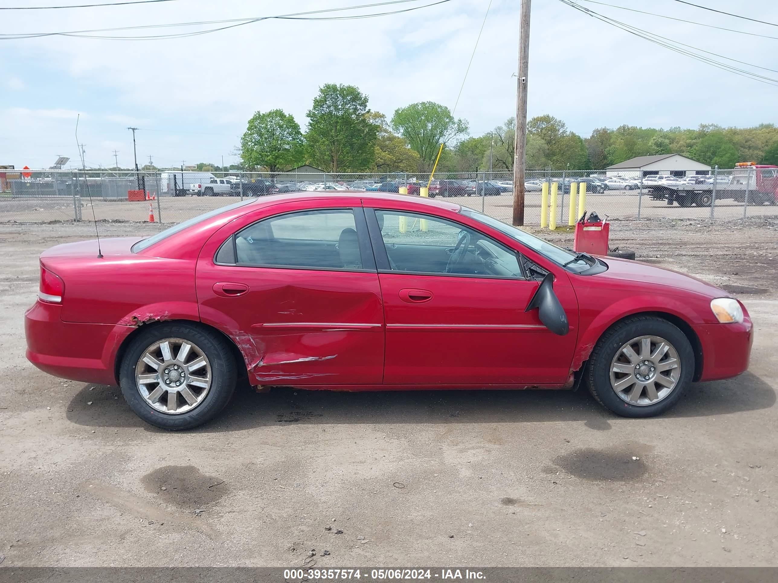 Photo 12 VIN: 1C3EL66R44N307139 - CHRYSLER SEBRING 