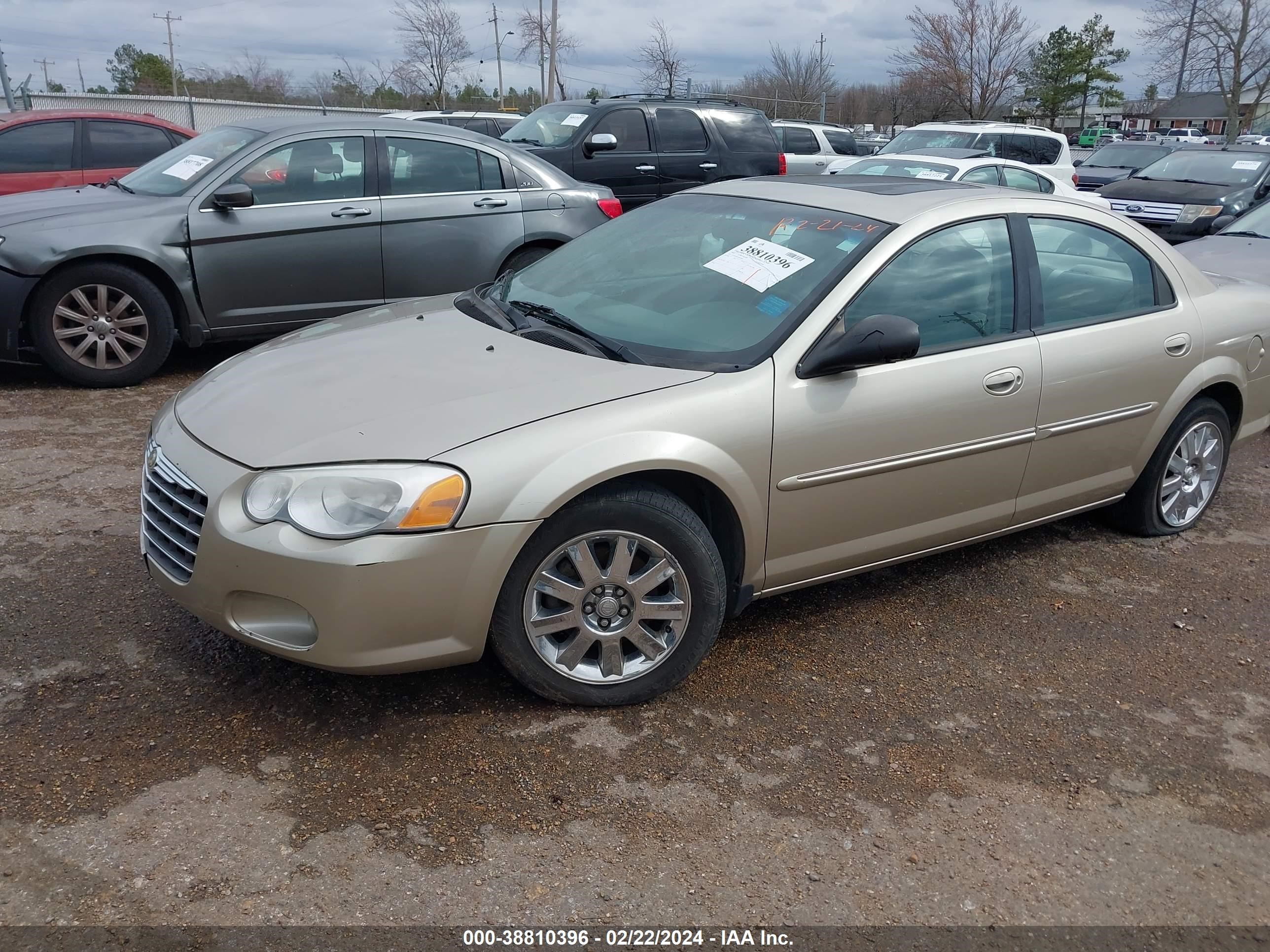 Photo 1 VIN: 1C3EL66R45N543811 - CHRYSLER SEBRING 