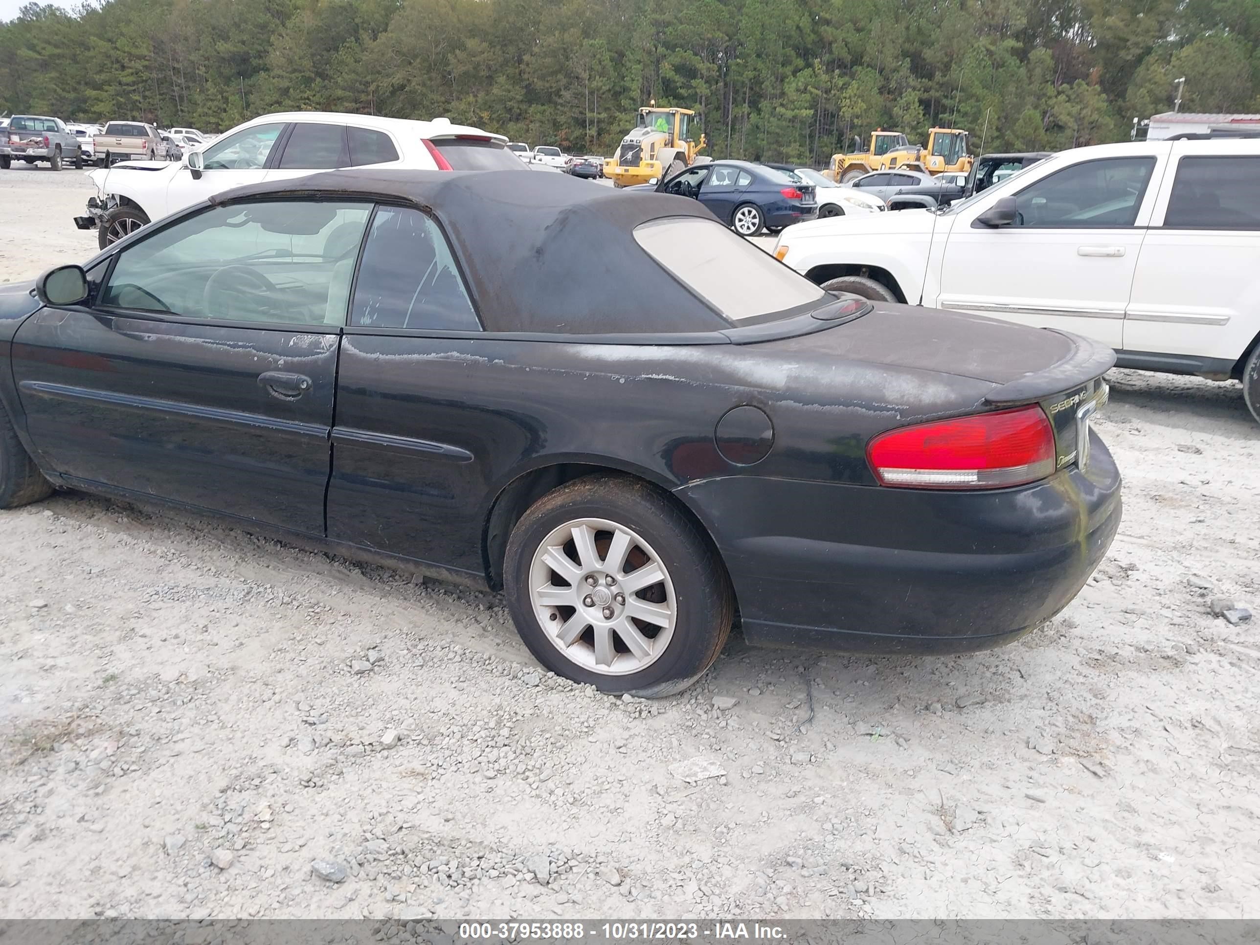 Photo 2 VIN: 1C3EL75R02N245131 - CHRYSLER SEBRING 