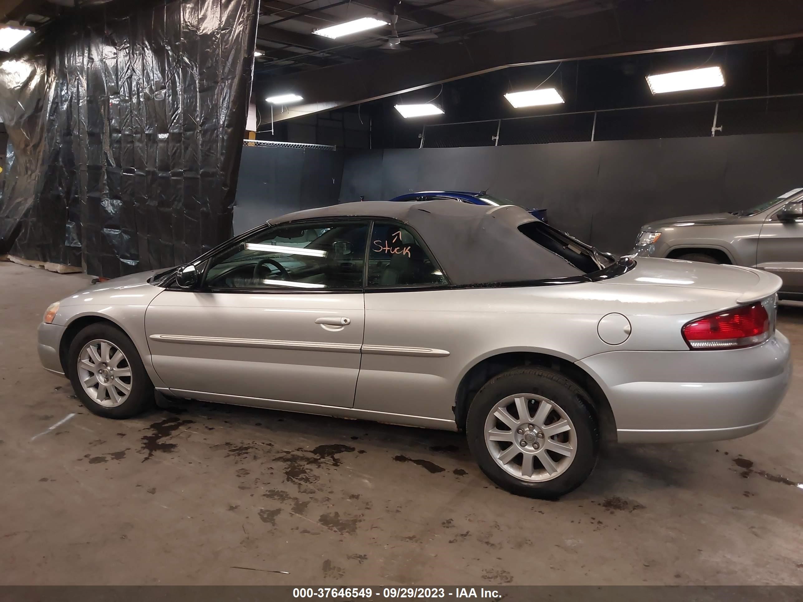 Photo 13 VIN: 1C3EL75R14N101378 - CHRYSLER SEBRING 