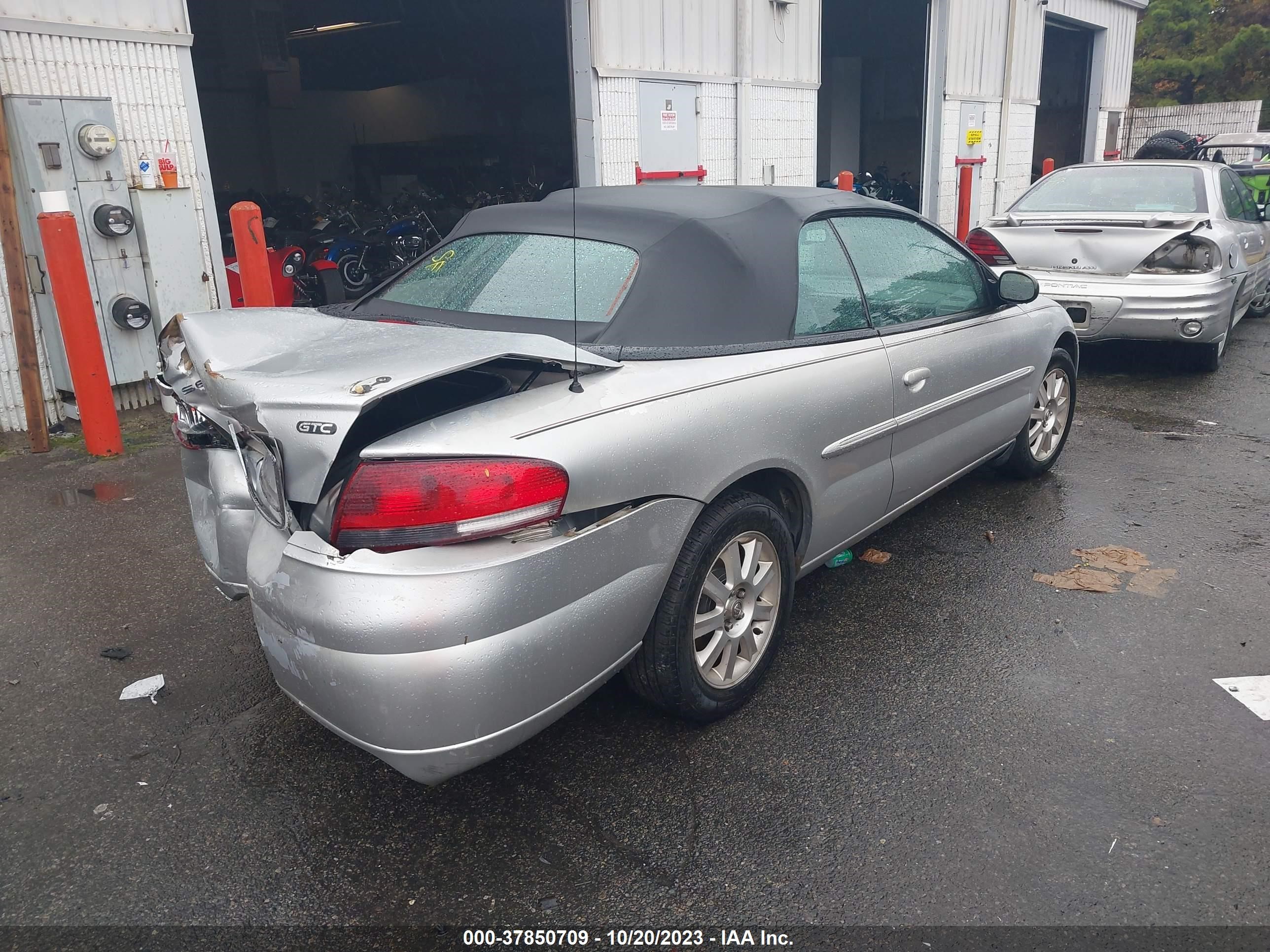 Photo 3 VIN: 1C3EL75R25N622028 - CHRYSLER SEBRING 