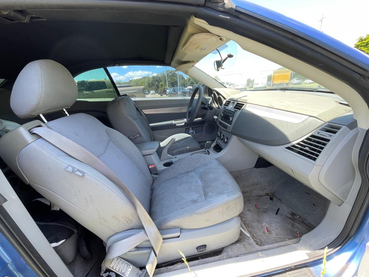 Photo 4 VIN: 1C3LC45K18N231014 - CHRYSLER SEBRING 