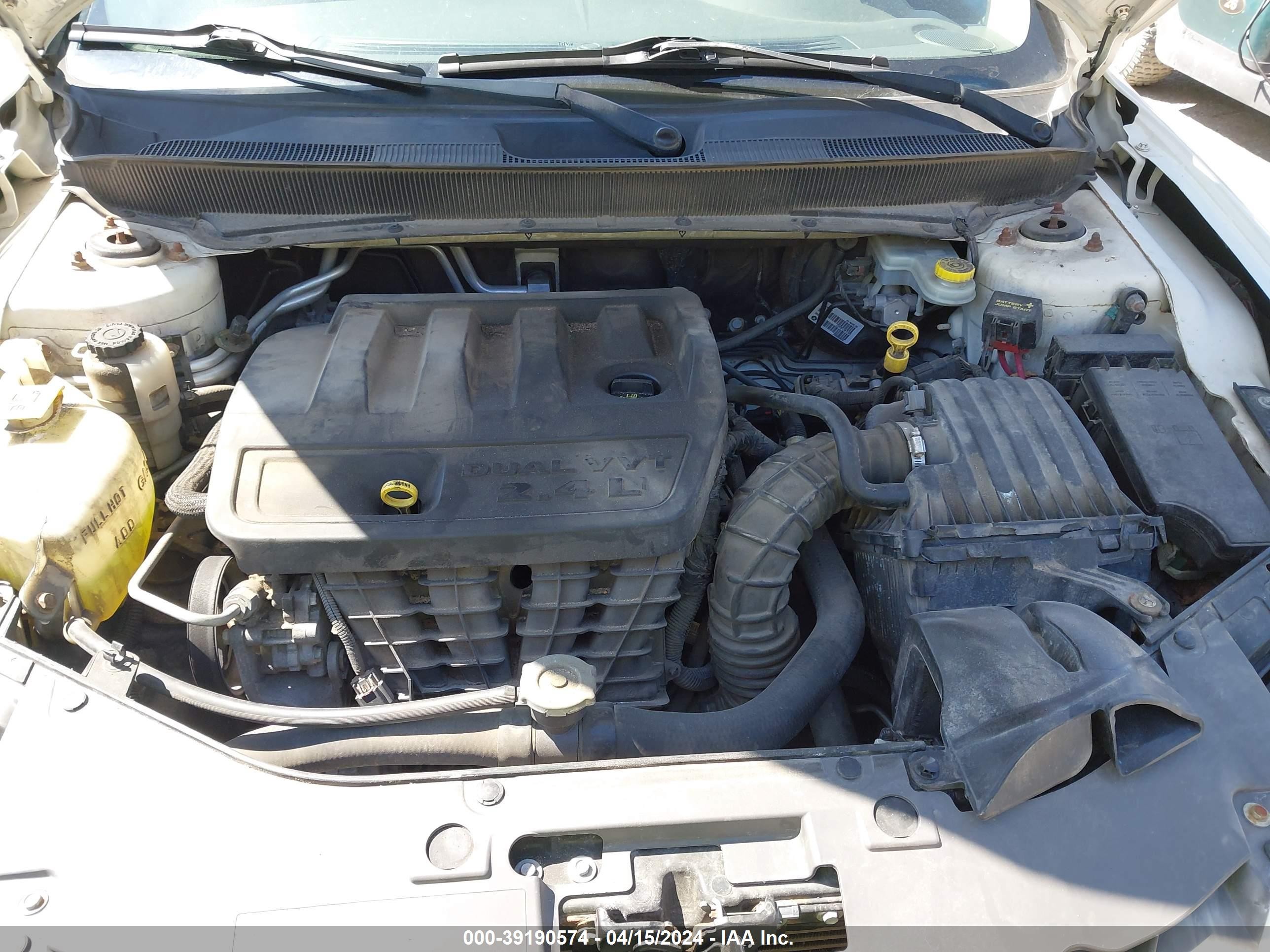 Photo 9 VIN: 1C3LC46B39N527541 - CHRYSLER SEBRING 