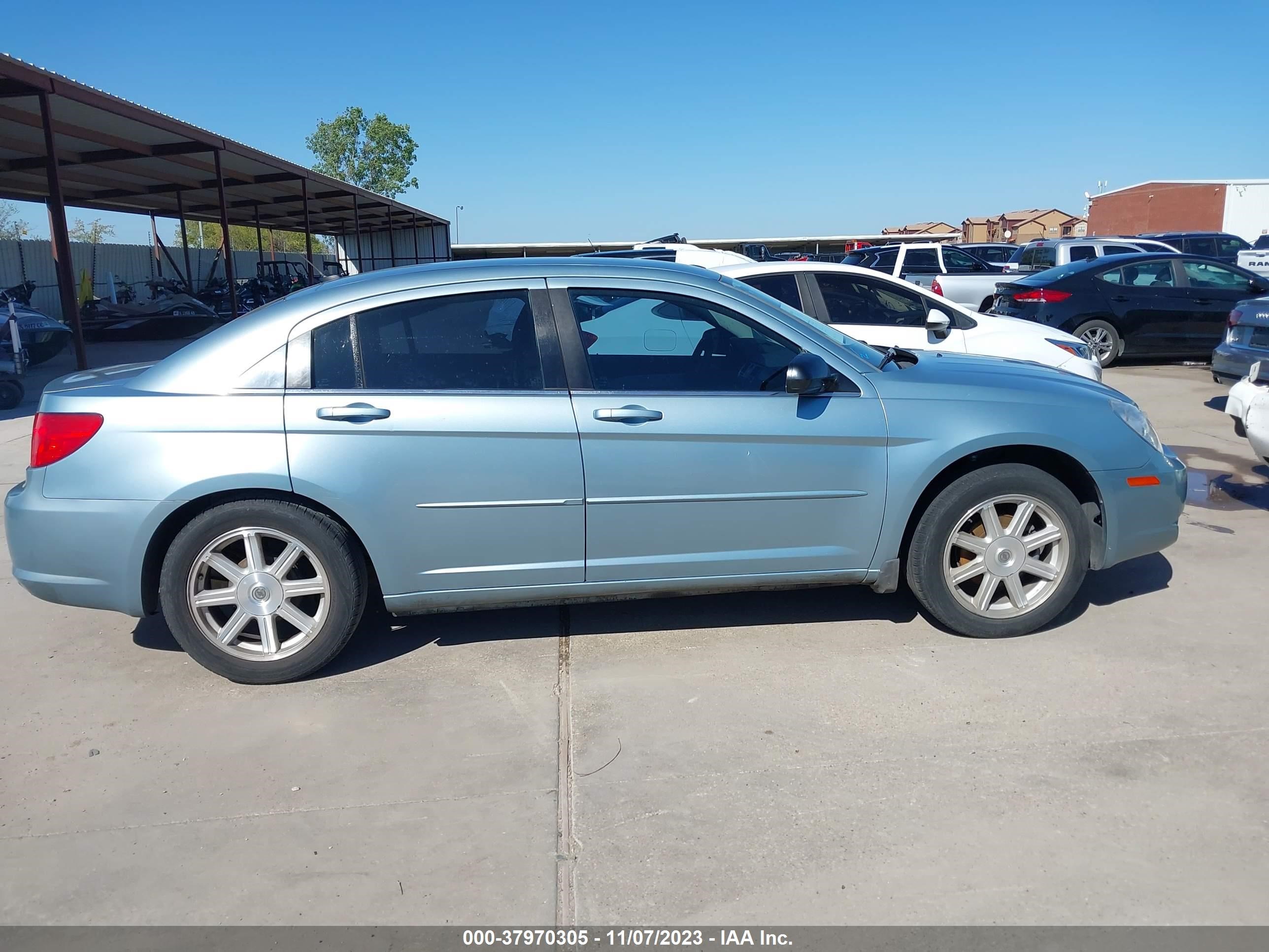 Photo 12 VIN: 1C3LC46B39N530486 - CHRYSLER SEBRING 