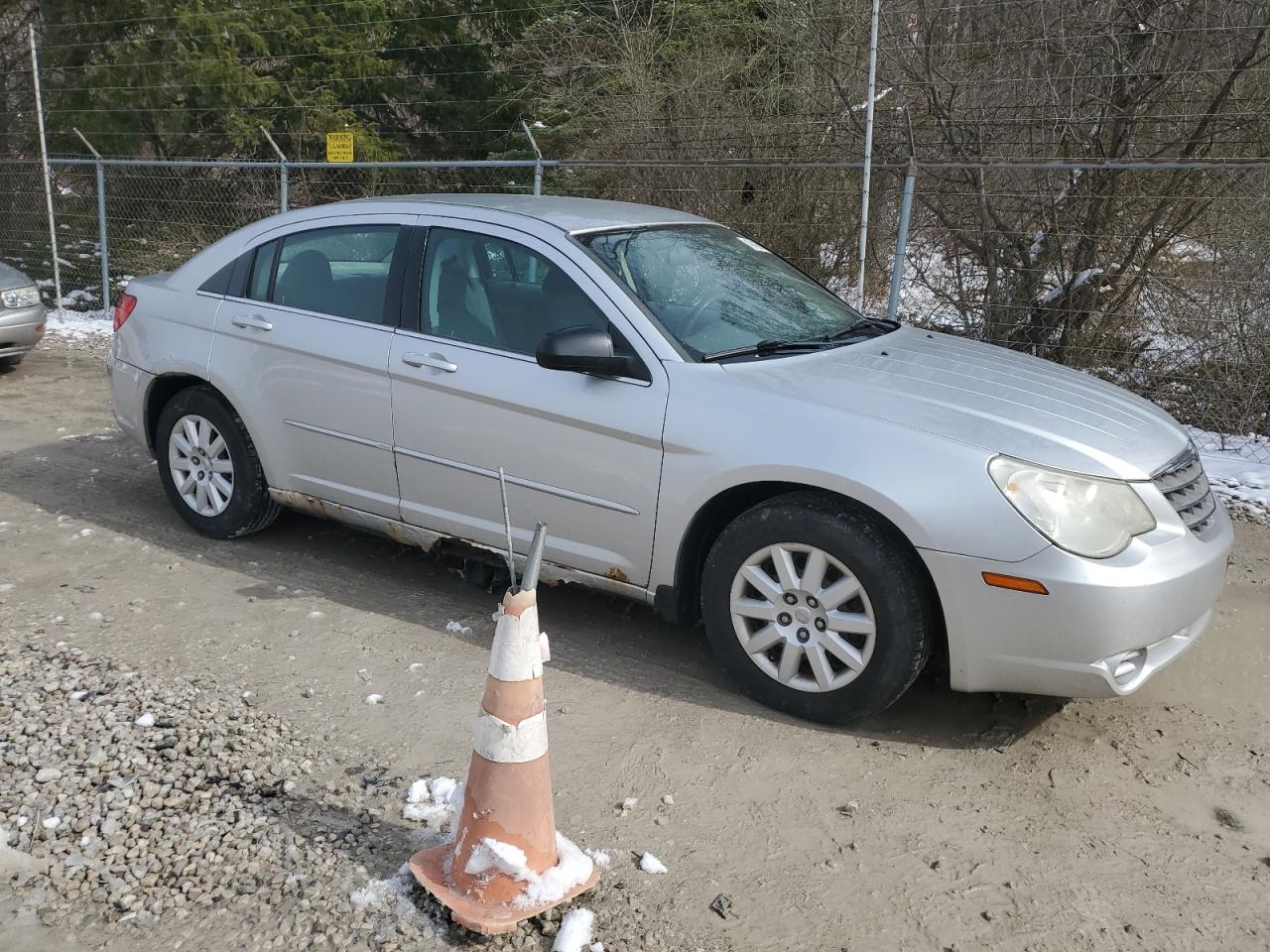 Photo 3 VIN: 1C3LC46K18N107131 - CHRYSLER SEBRING 