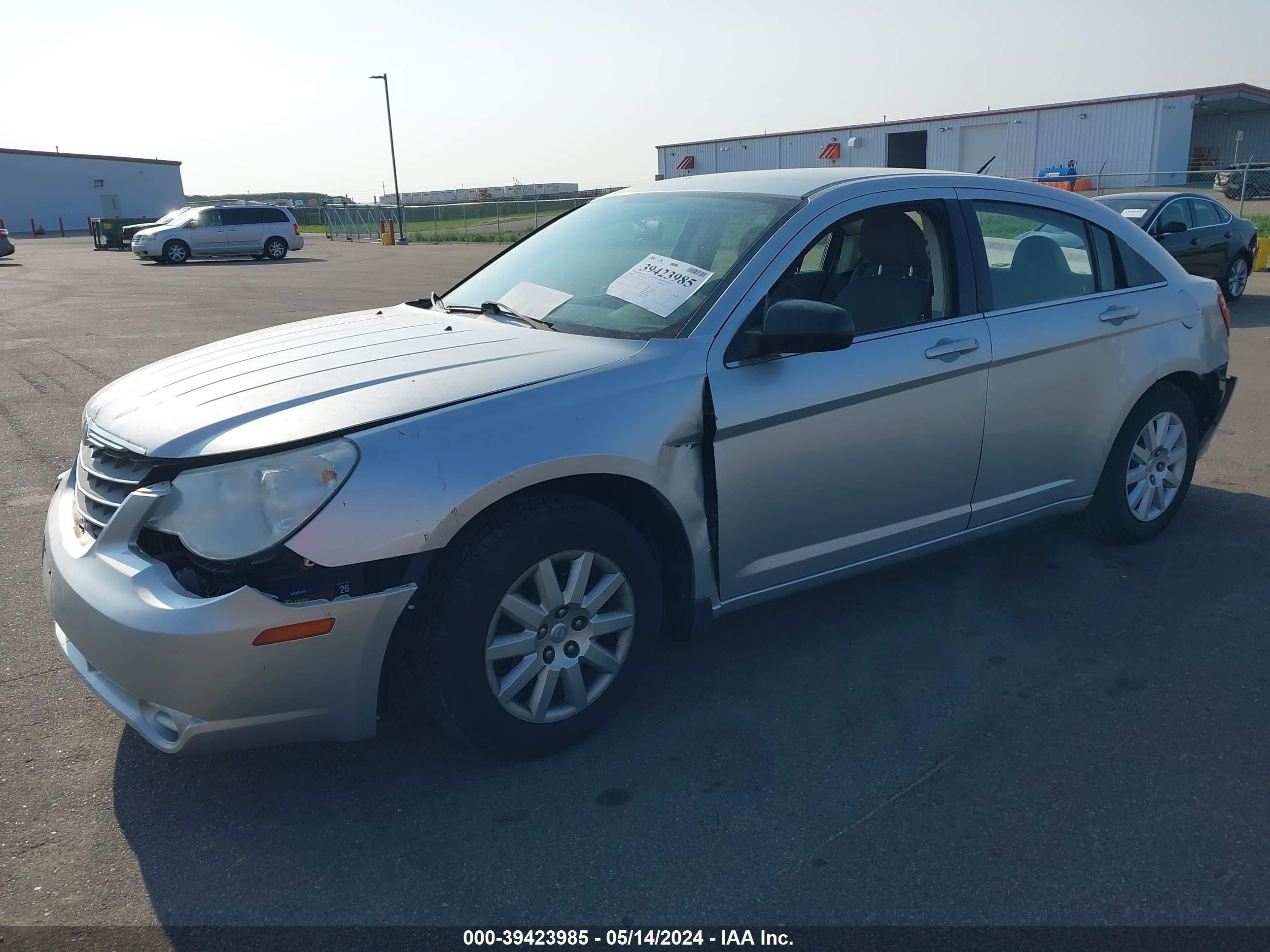 Photo 1 VIN: 1C3LC46K28N287588 - CHRYSLER SEBRING 