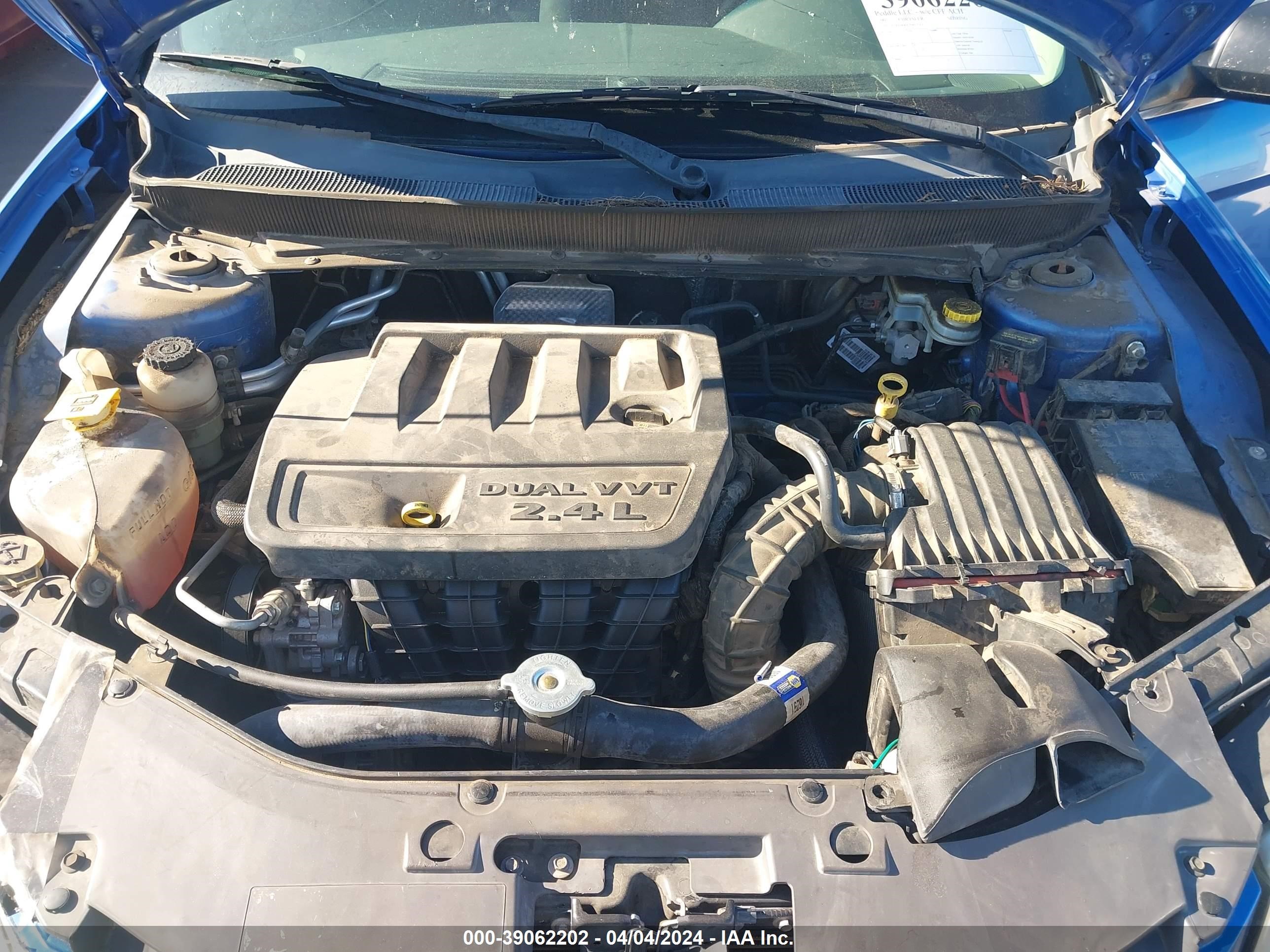 Photo 9 VIN: 1C3LC46K67N617313 - CHRYSLER SEBRING 