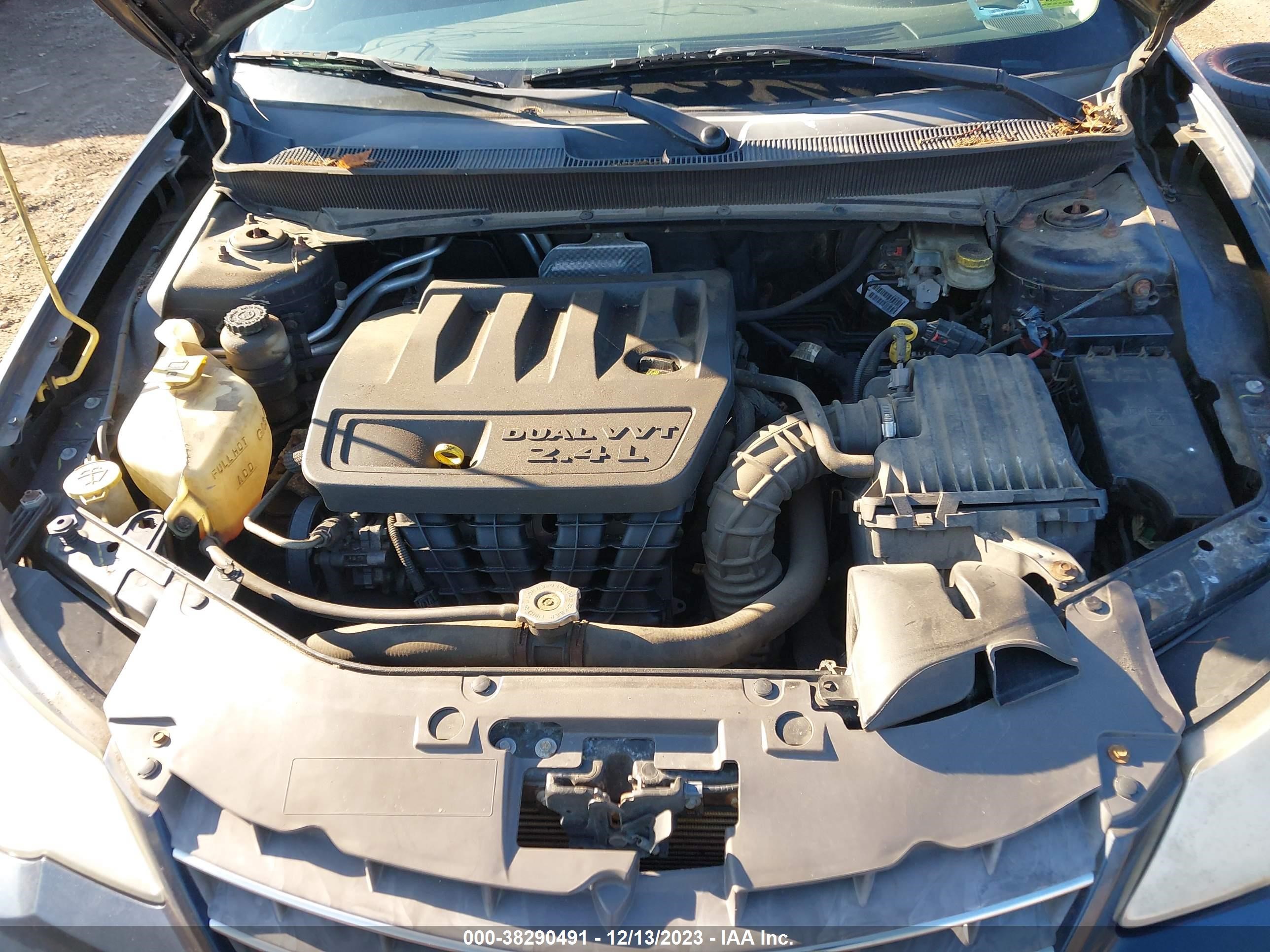 Photo 9 VIN: 1C3LC46K68N104841 - CHRYSLER SEBRING 