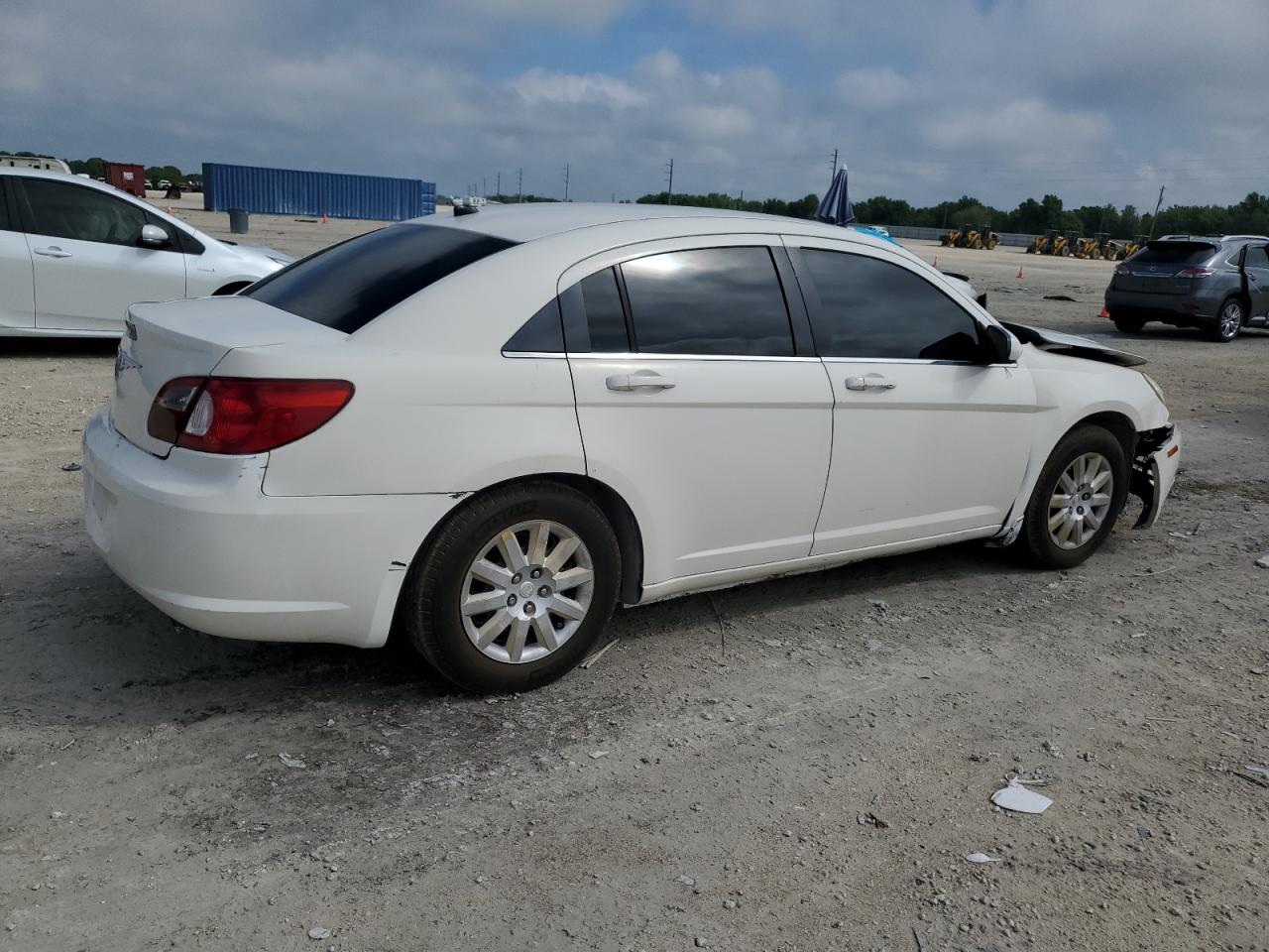 Photo 2 VIN: 1C3LC46K87N515138 - CHRYSLER SEBRING 