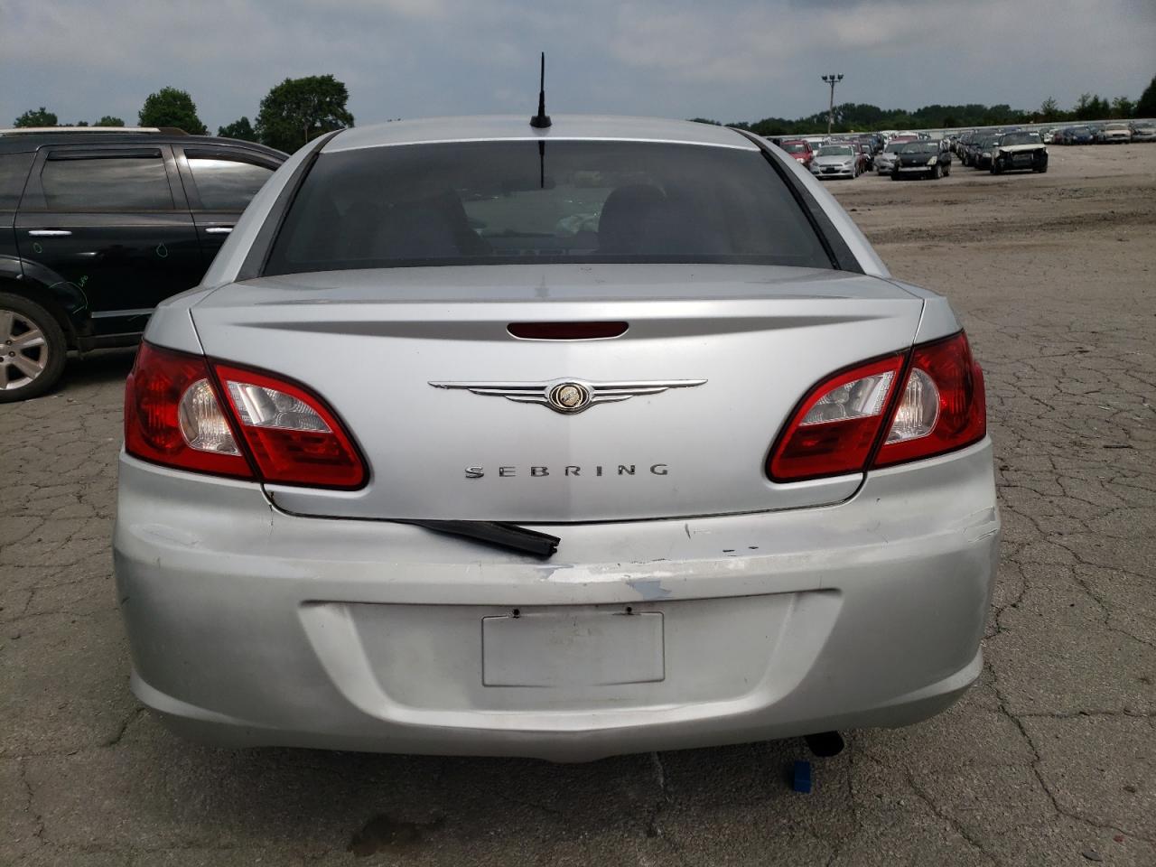 Photo 5 VIN: 1C3LC46KX7N518008 - CHRYSLER SEBRING 