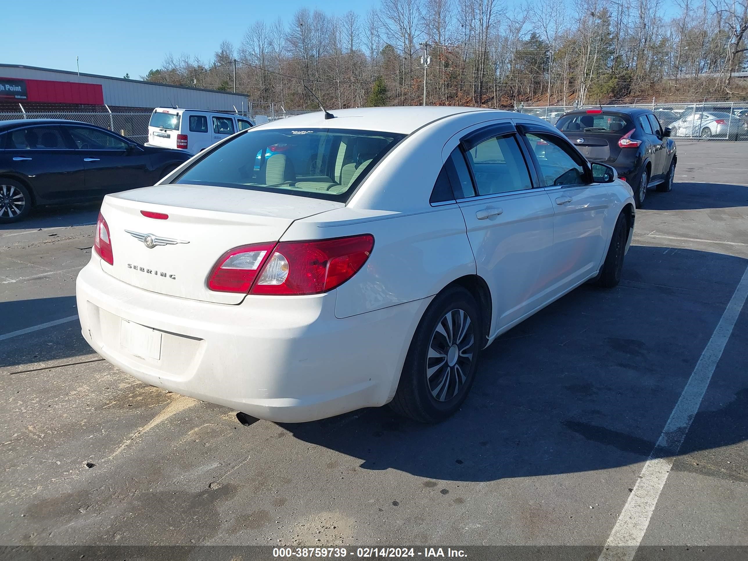 Photo 3 VIN: 1C3LC46R17N534305 - CHRYSLER SEBRING 