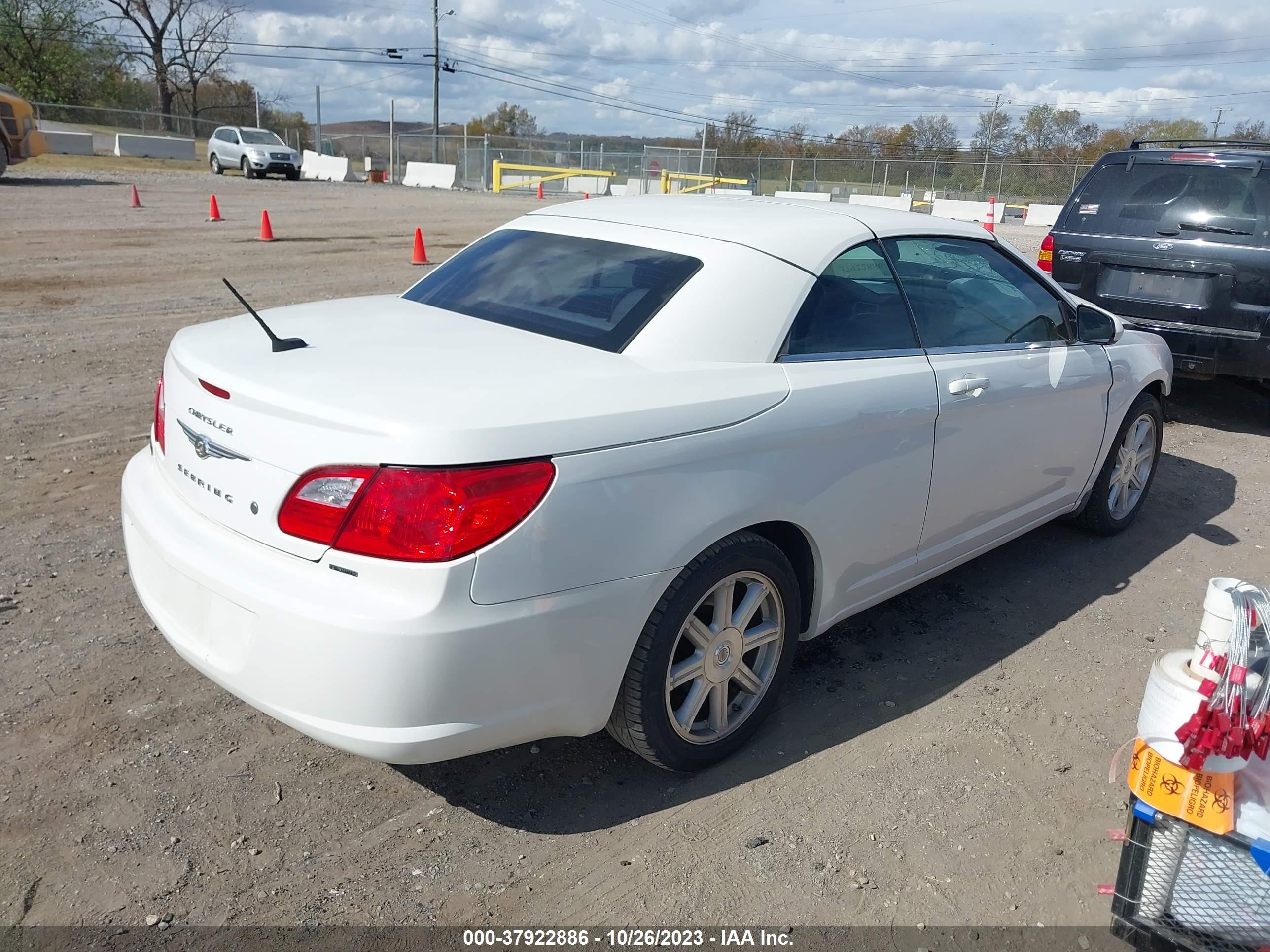 Photo 3 VIN: 1C3LC55D59N568522 - CHRYSLER SEBRING 