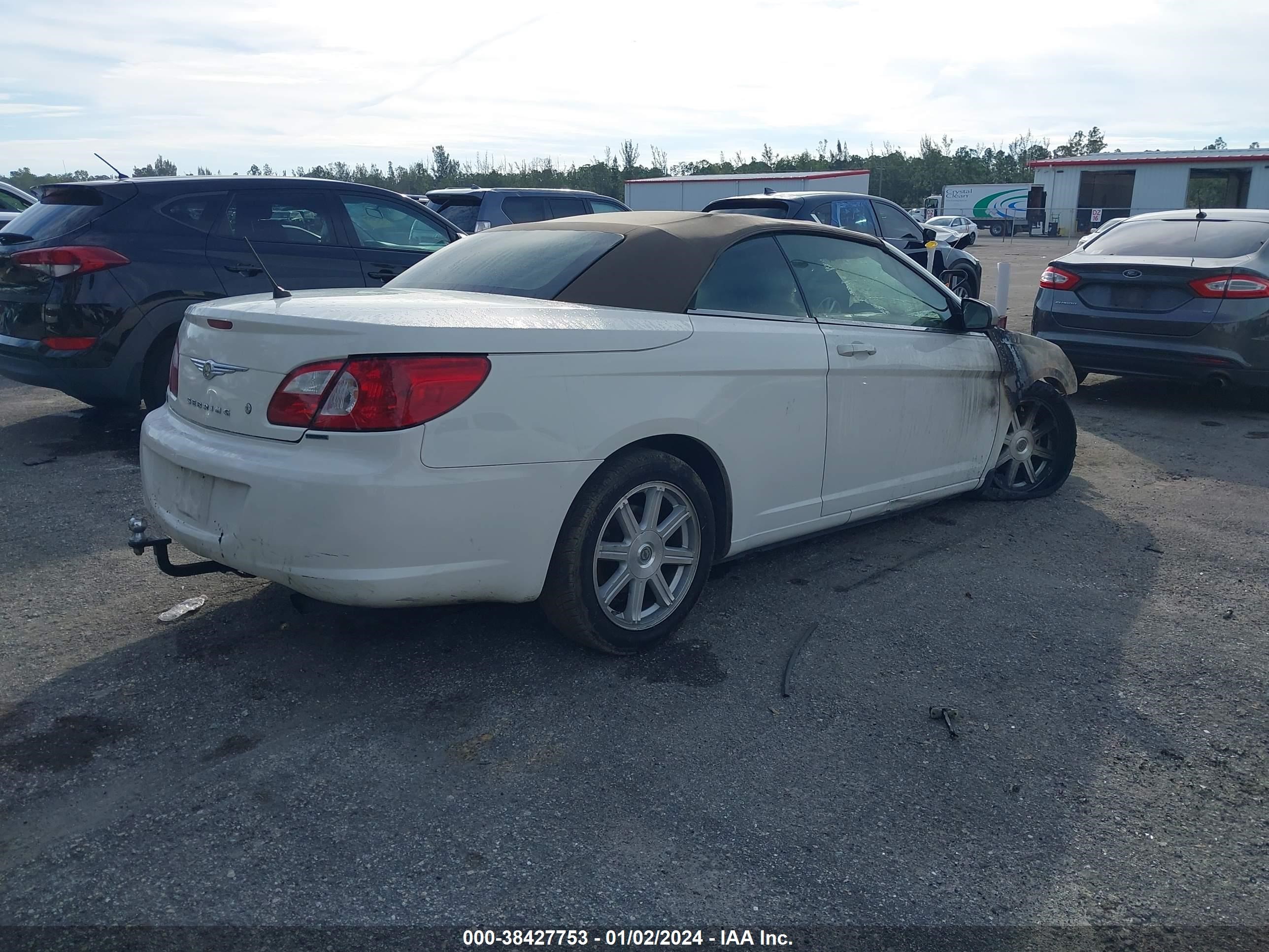 Photo 3 VIN: 1C3LC55R18N626376 - CHRYSLER SEBRING 